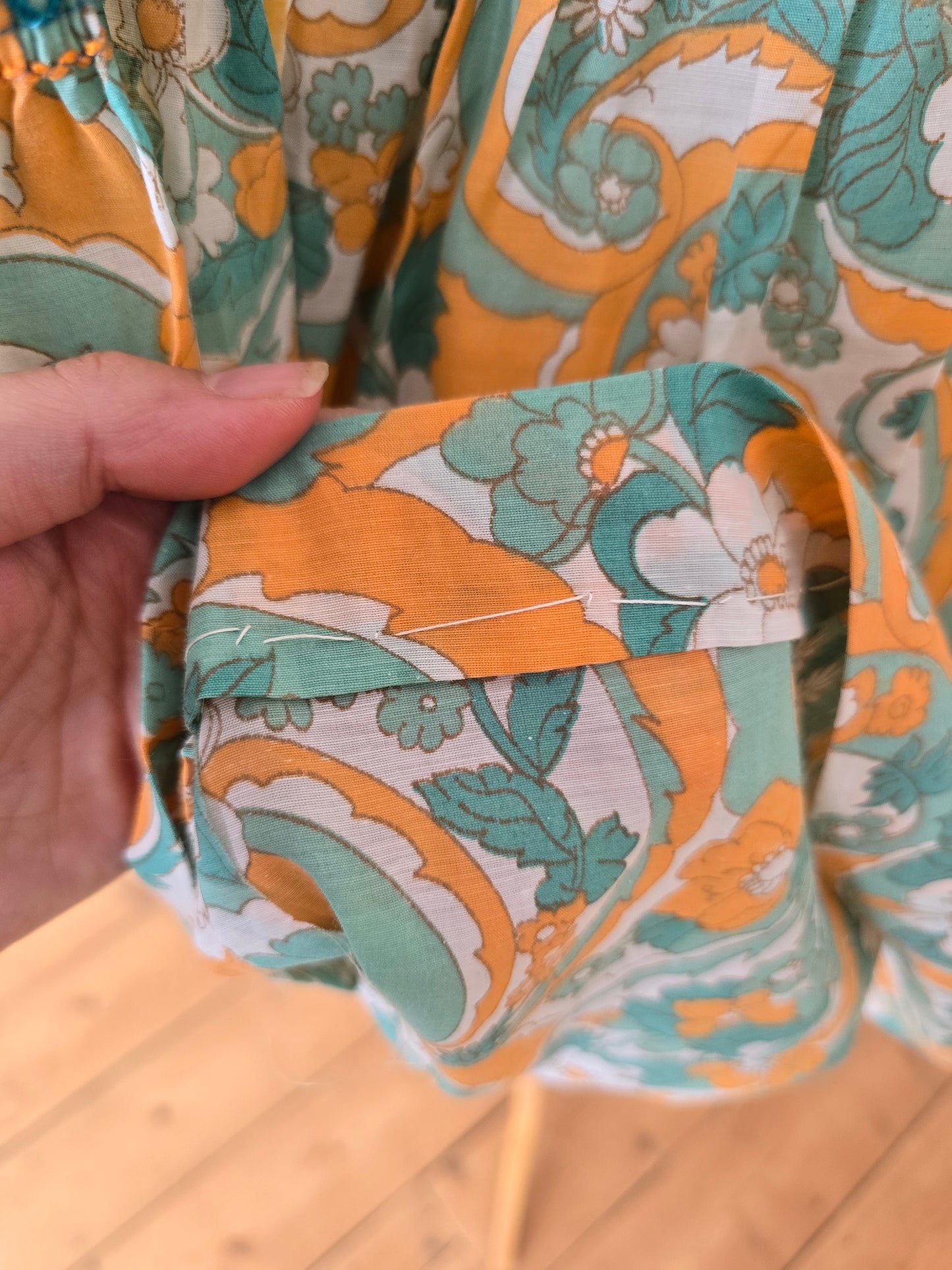 Vintage Richard shops 70s dress