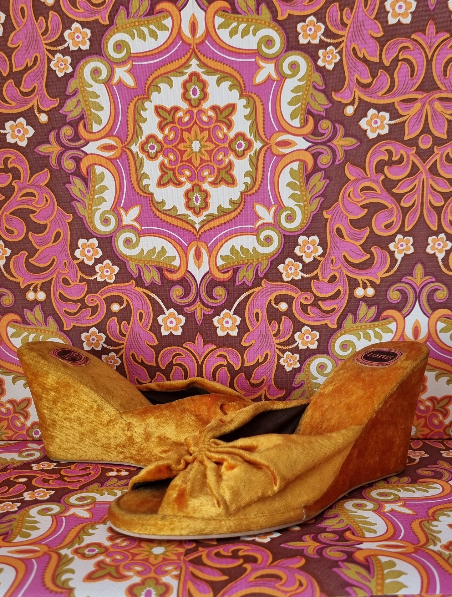 Vintage velvet shoes uk size 4/5 Eur 37/38 us 6/7