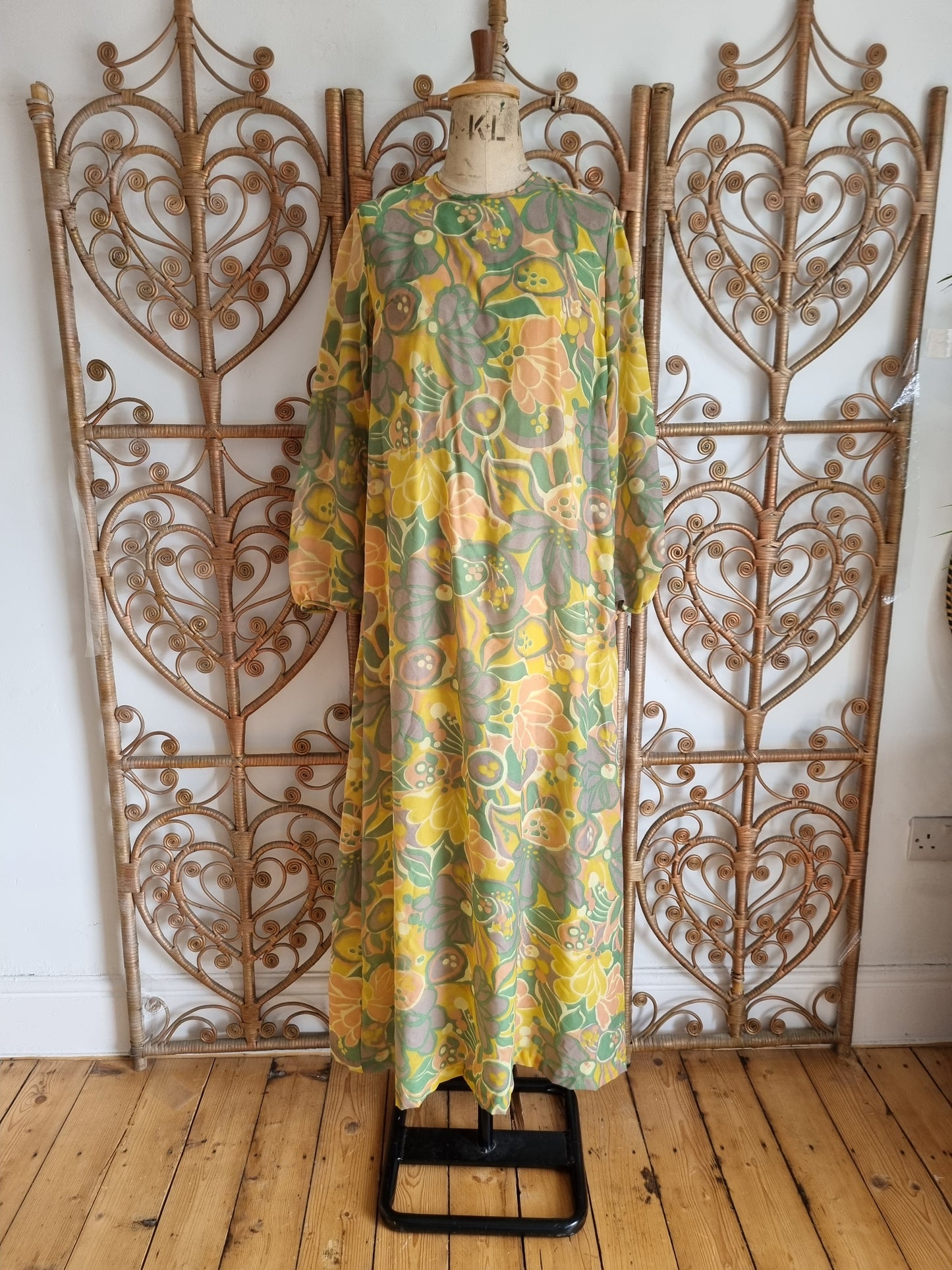 Vintage 70s maxi dress S M