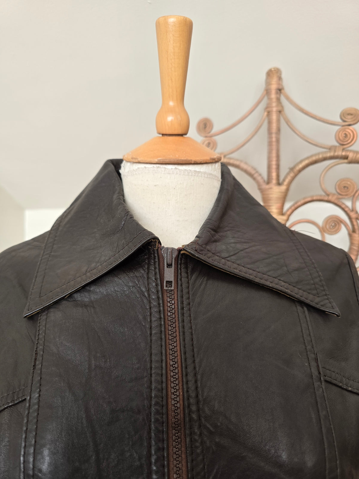 Vintage leather peak collar jacket