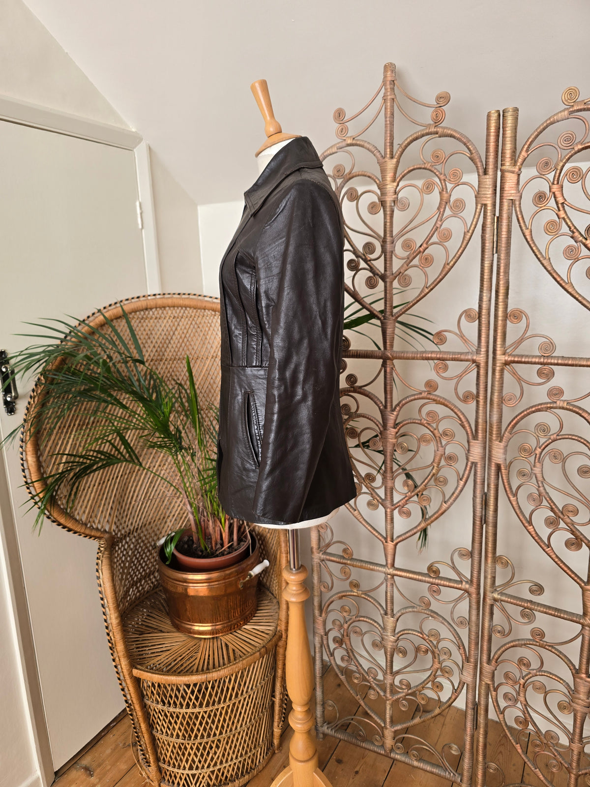 Vintage leather peak collar jacket