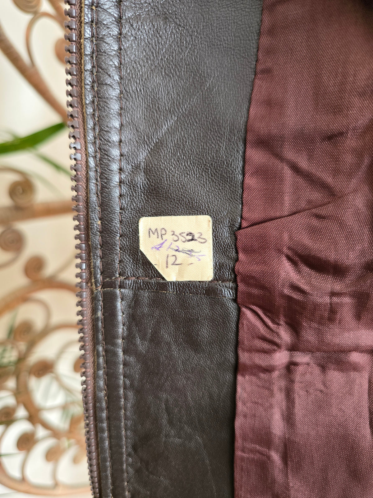 Vintage leather peak collar jacket