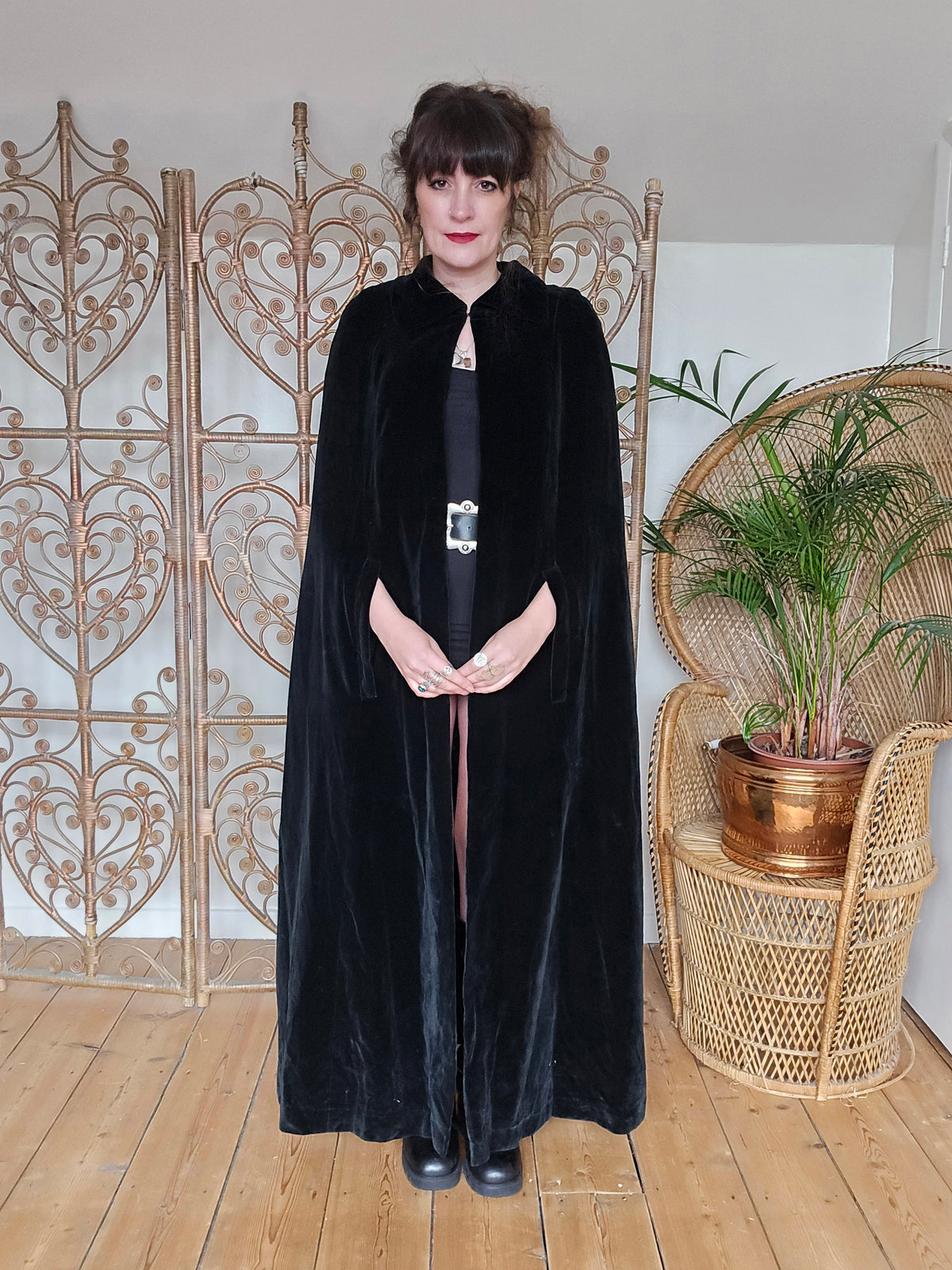 Vintage Quad velvet cape coat
