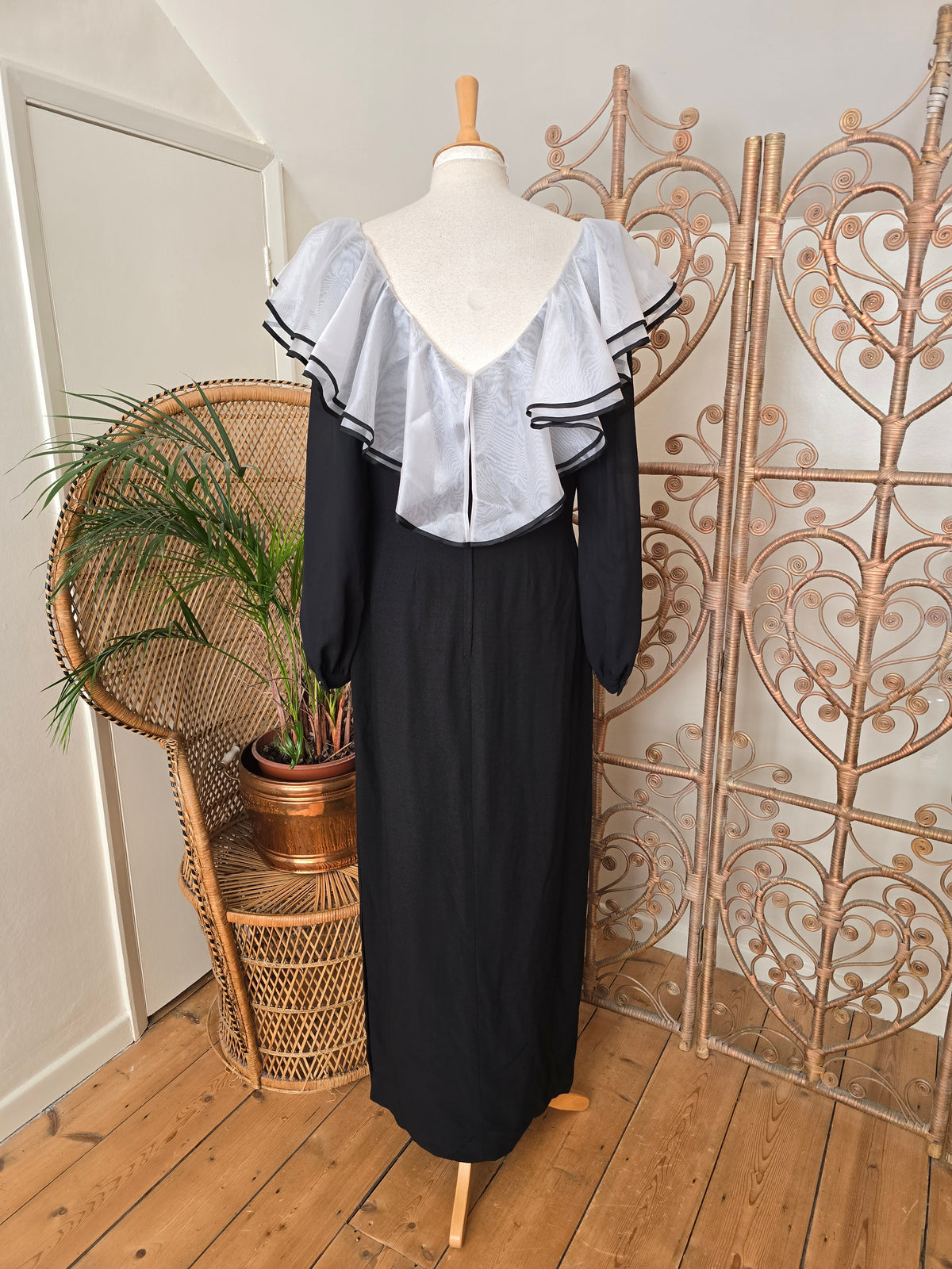 Vintage frill collar maxi dress