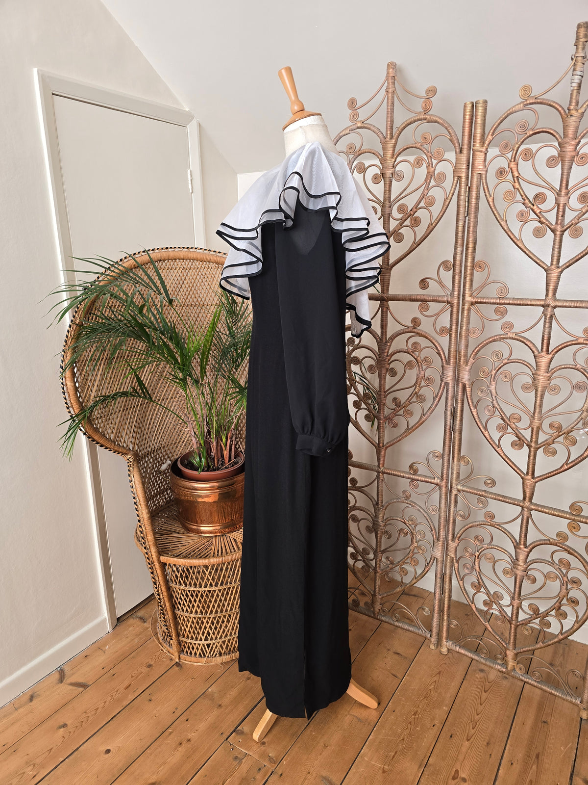 Vintage frill collar maxi dress