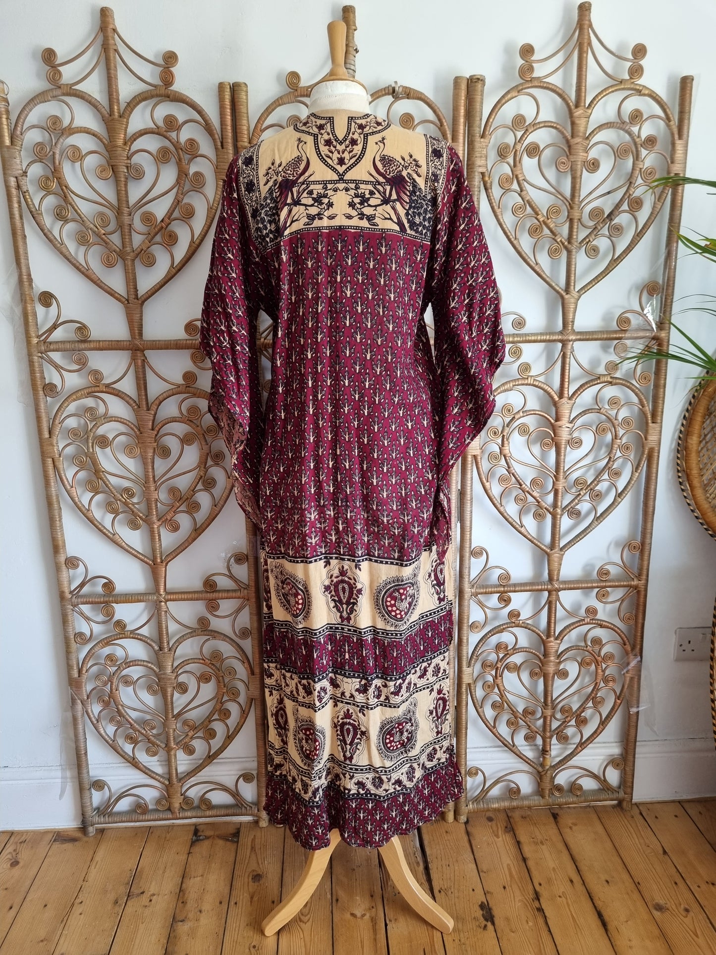 Vintage Indian kaftan 70s dress