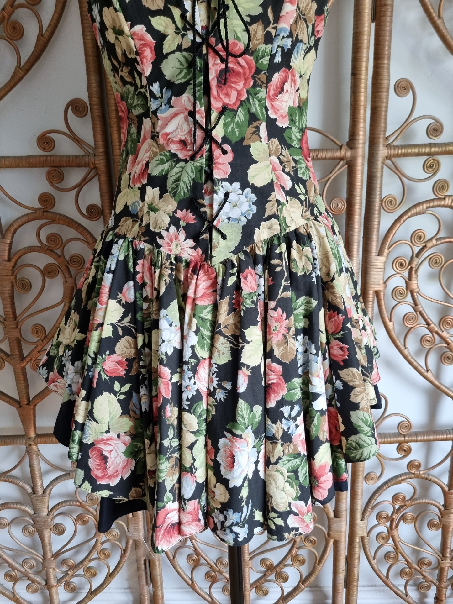 Vintage floral dress S