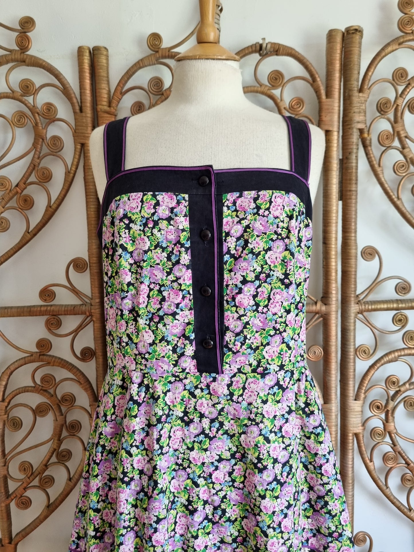 Vintage floral cotton sun dress M