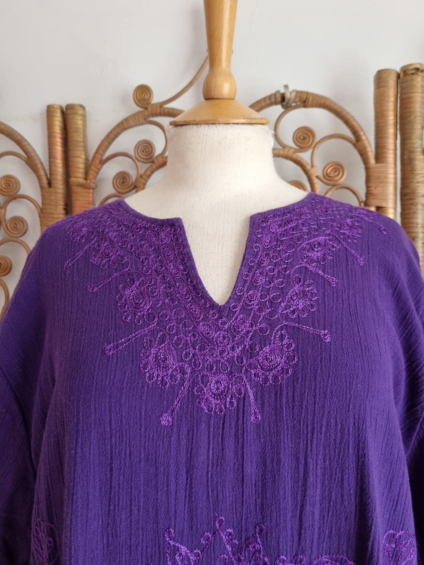 Vintage style embroidered kaftan dress