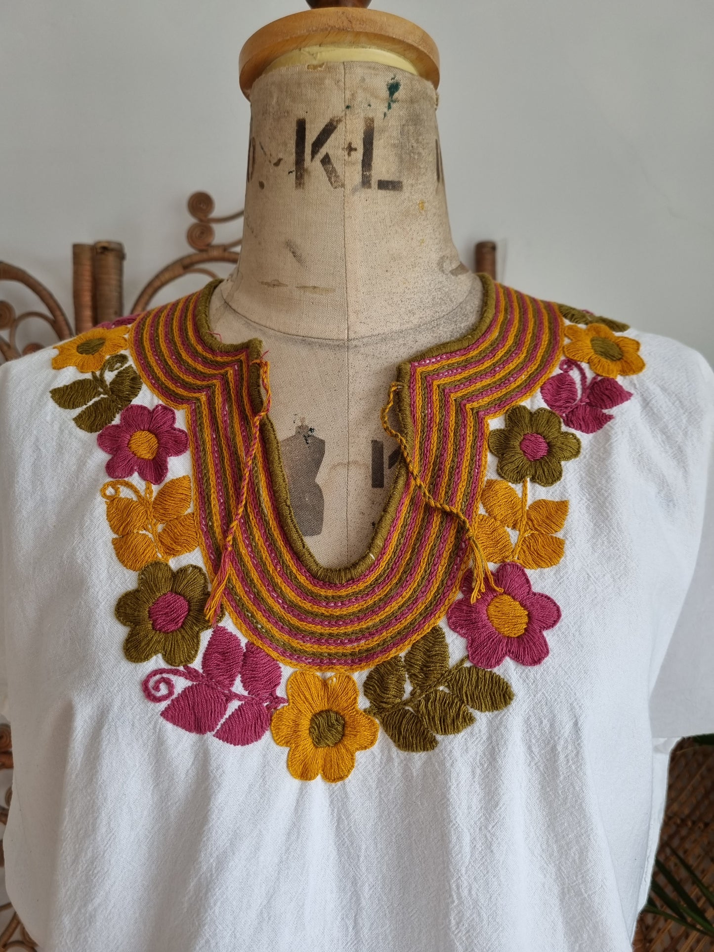 Vintage embroidered kaftan blouse