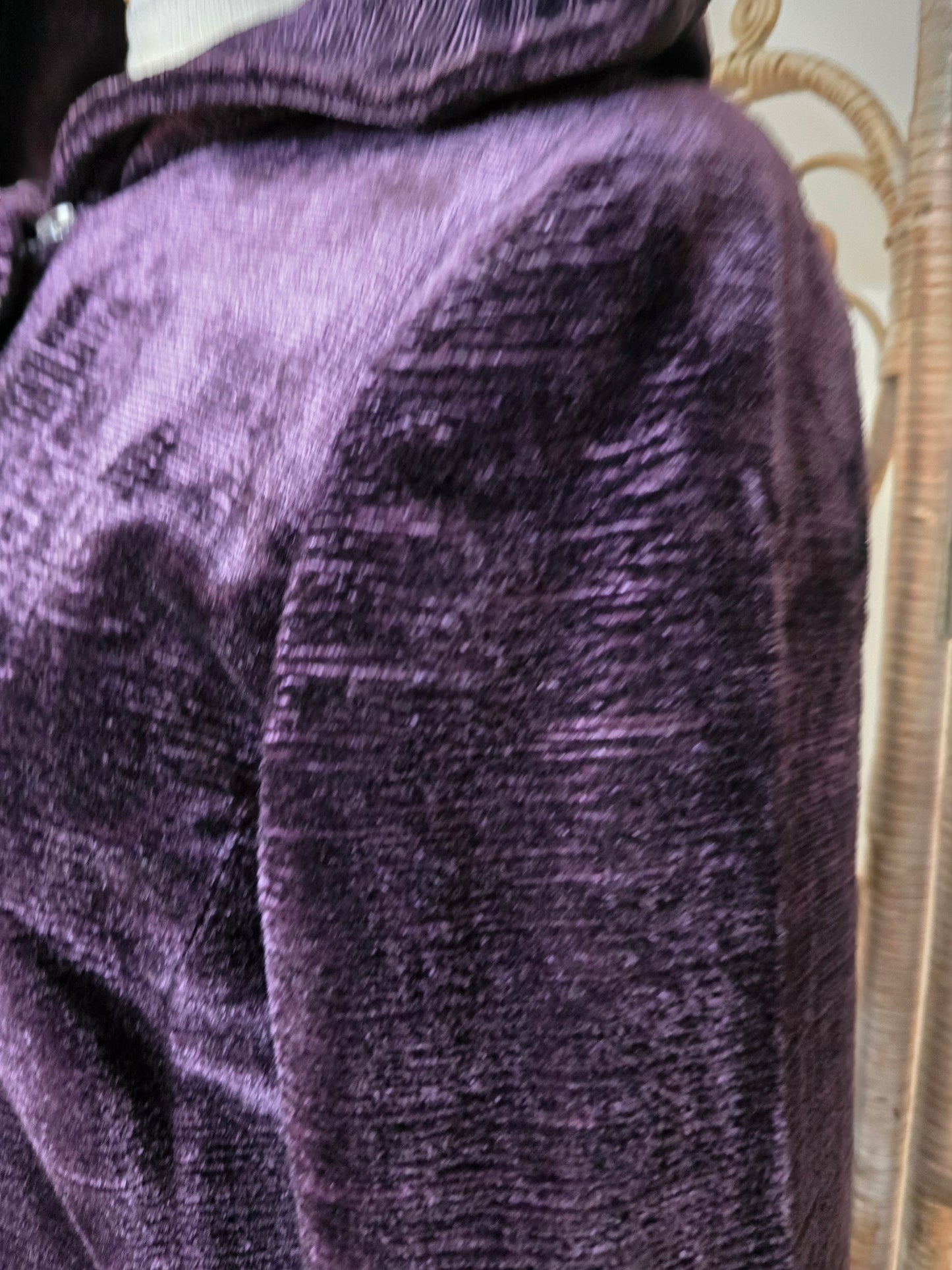 Vintage hooded Chenille 70s coat
