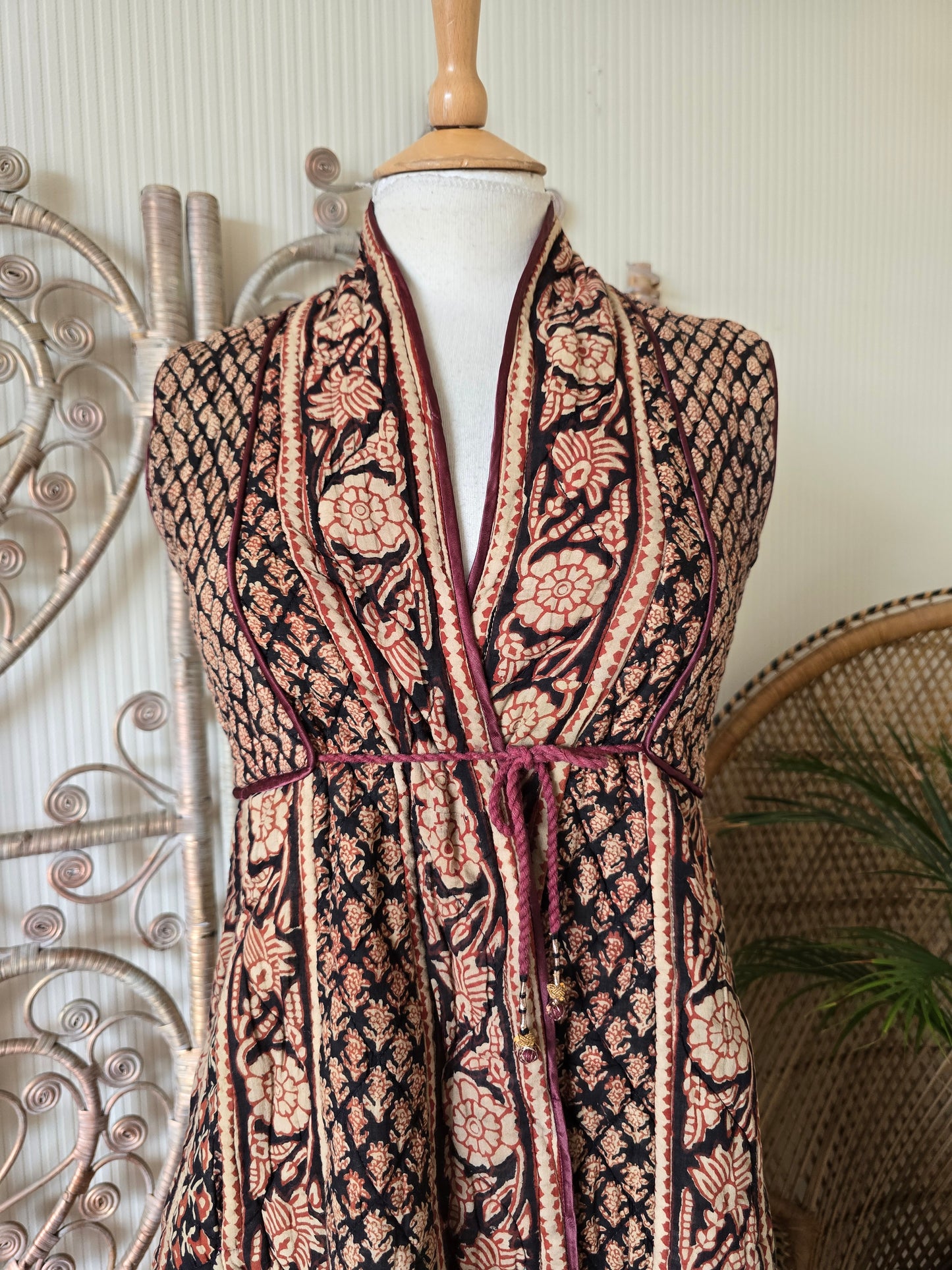 Vintage 70s indian waistcoat