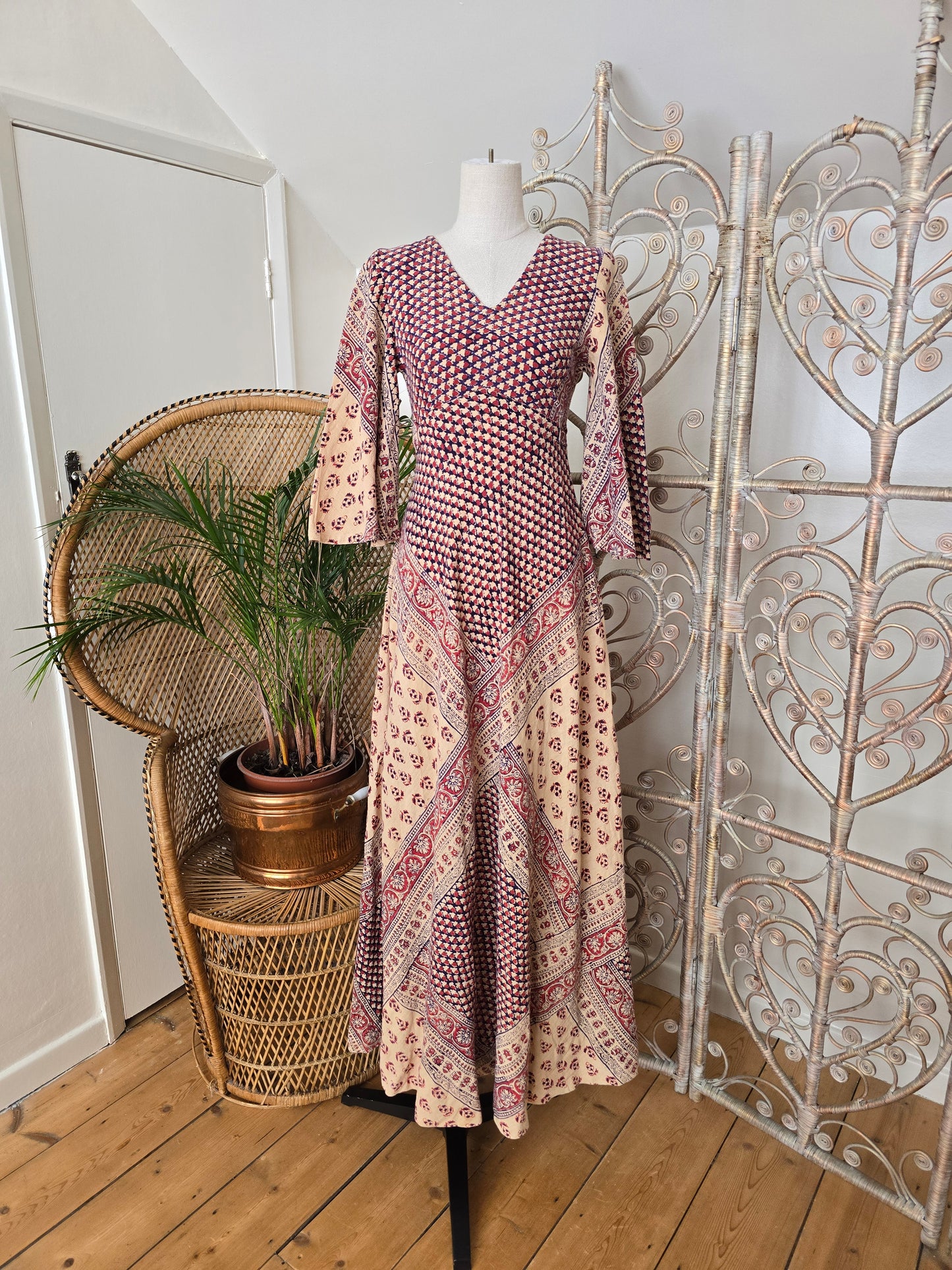 Vintage indian print 70s maxi dress