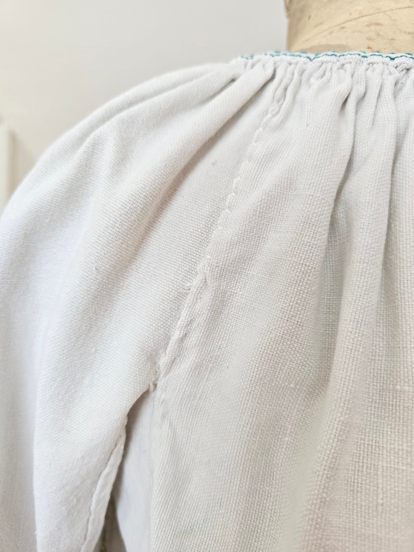 Vintage crop Romanian embroidered blouse