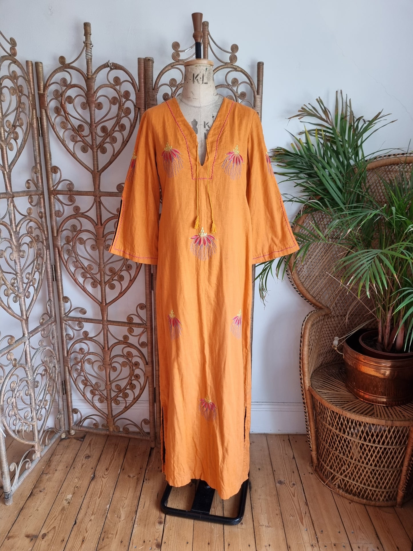 Vintage kaftan dress