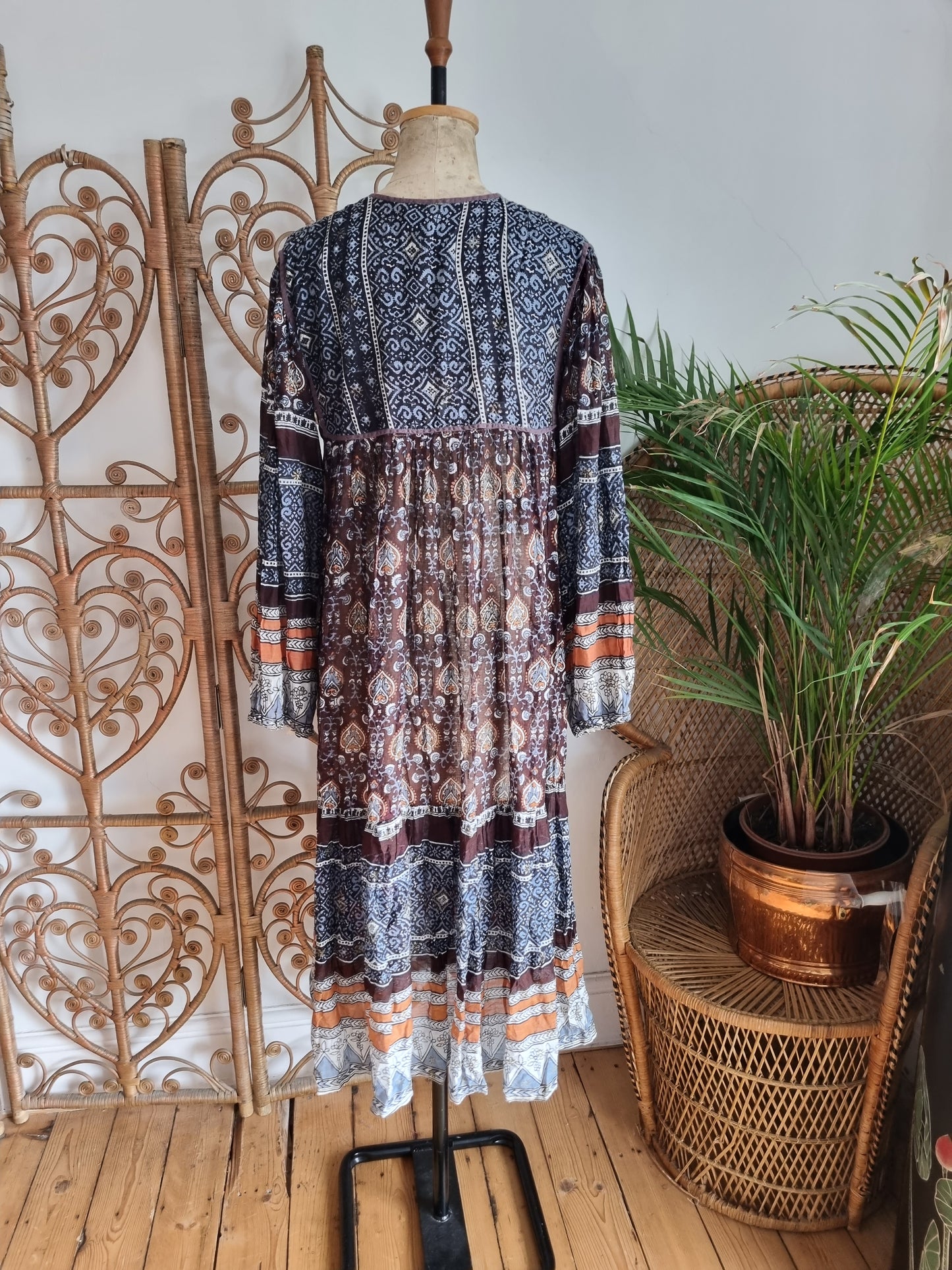 Vintage Adini Indian 70s dress