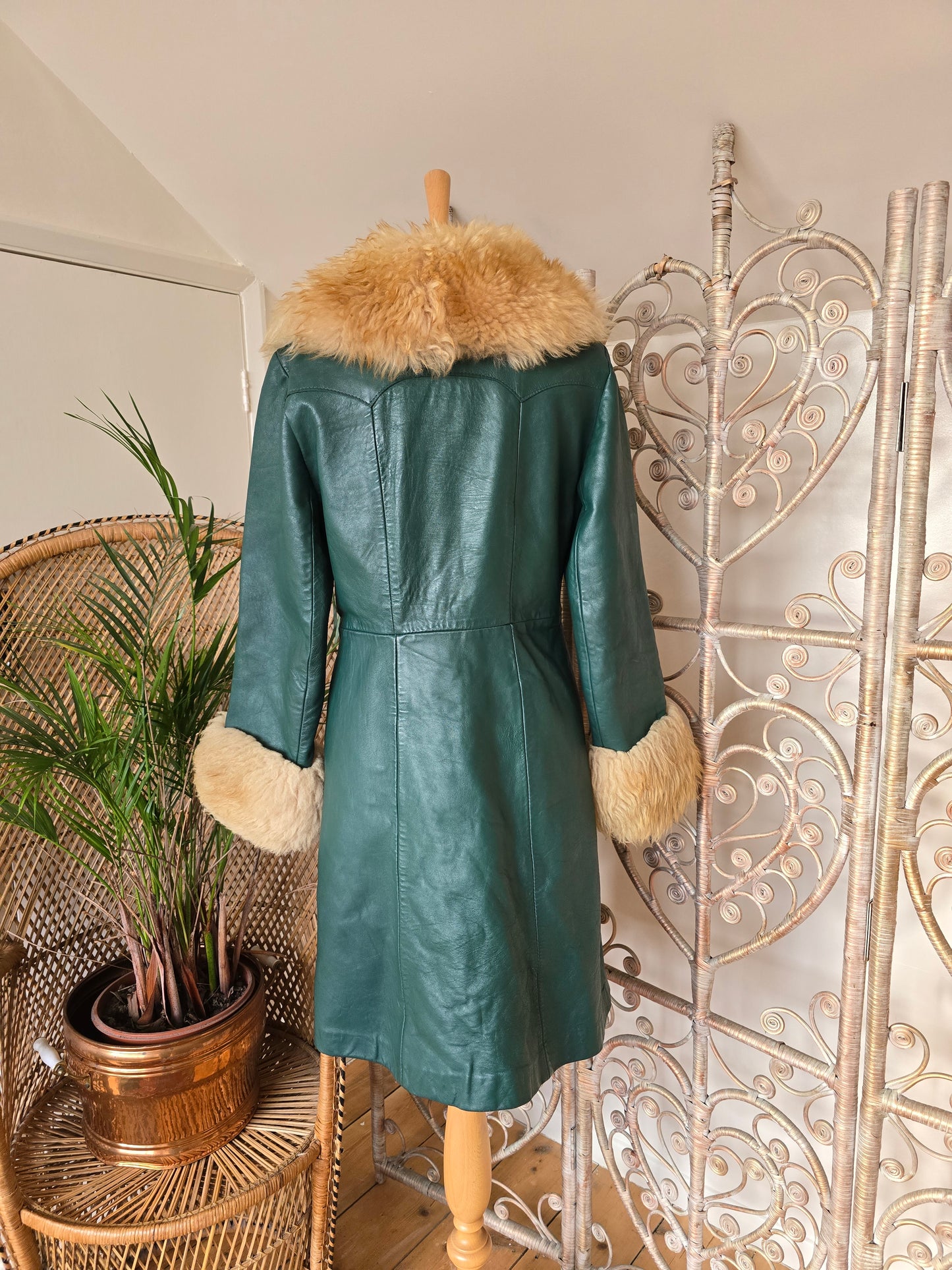 Vintage 70s leather coat