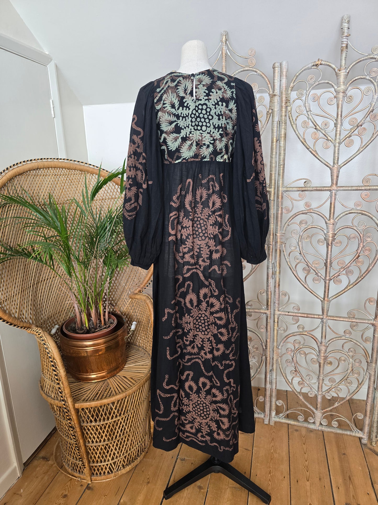 Vintage Kate Beaver 70s balloon sleeves dress