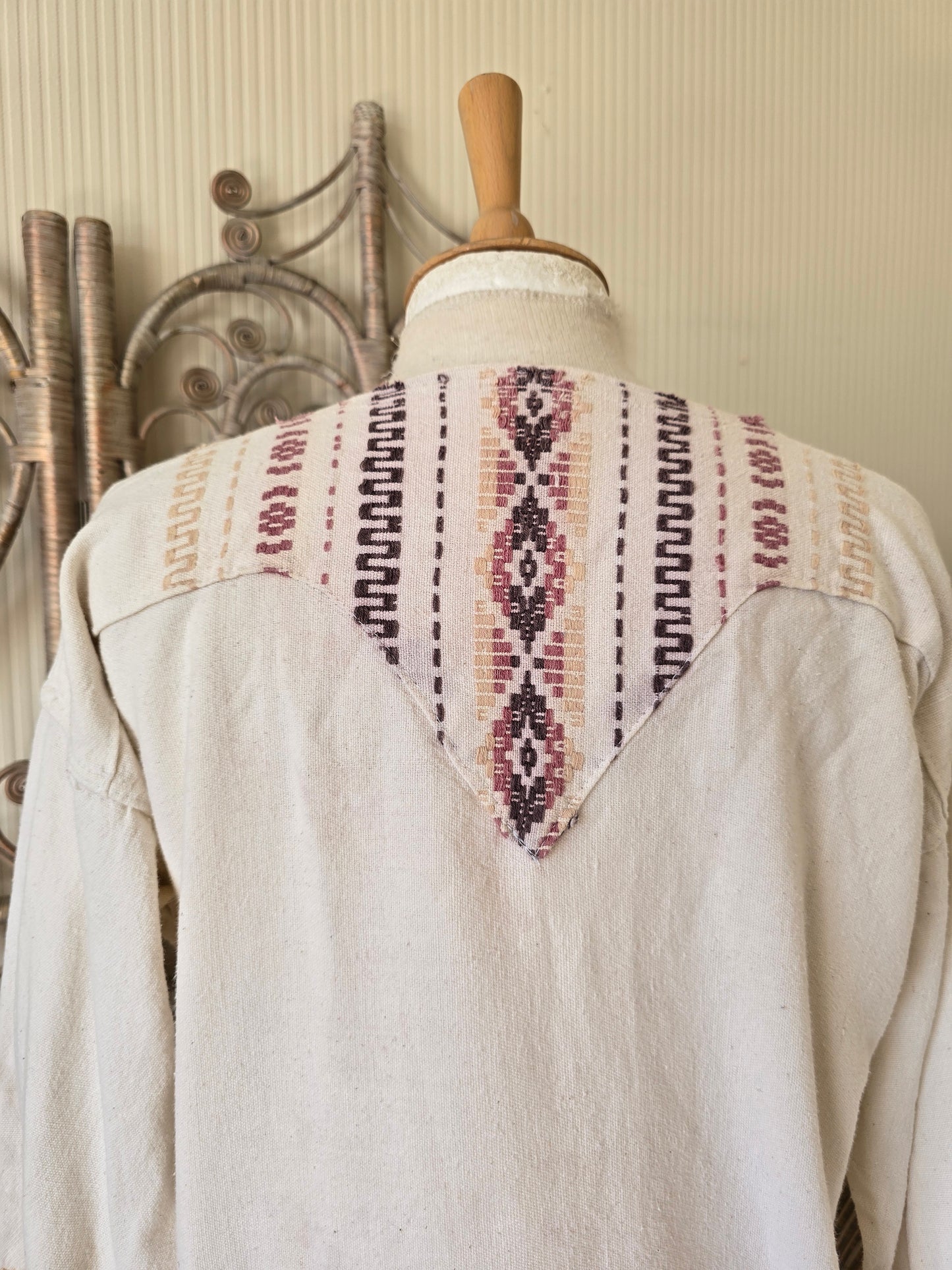 Vintage embroidered shirt blouse
