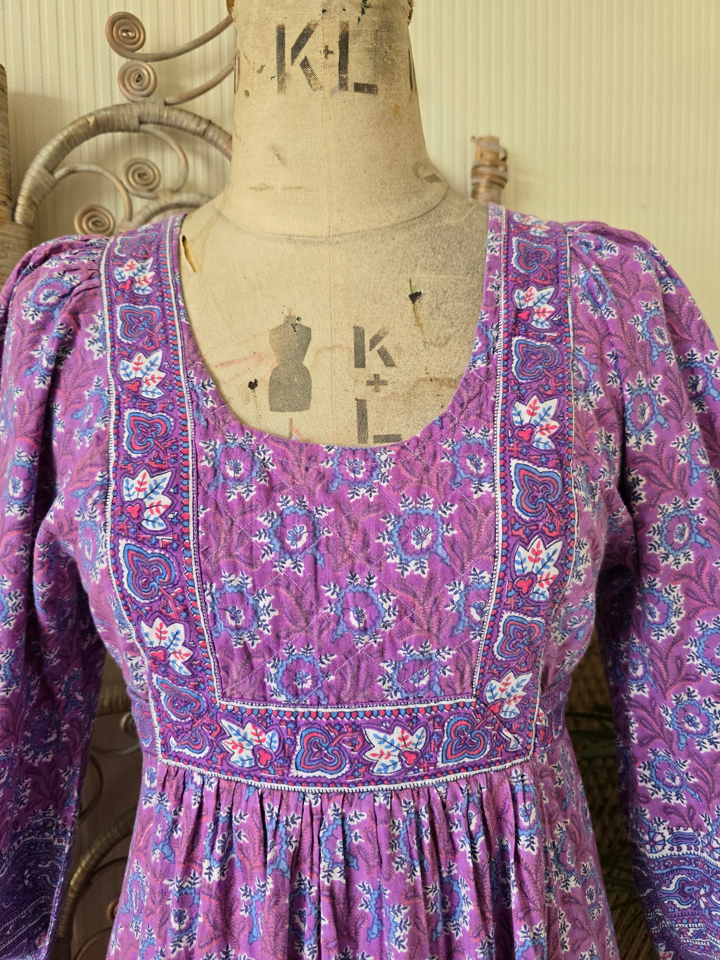 Vintage Ritu kumar for Roshafi Indian dress.