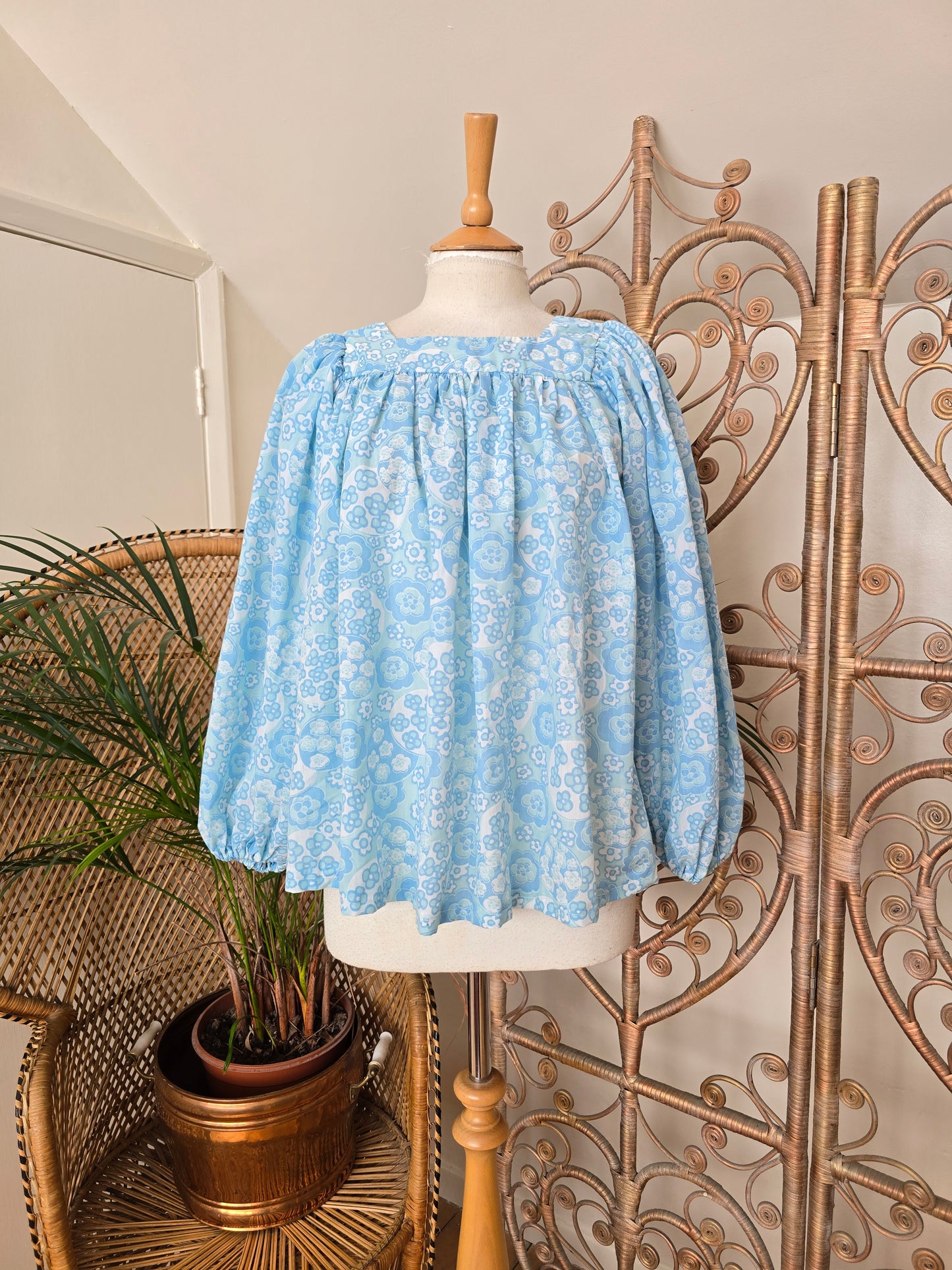 Vintage floral tunic blouse