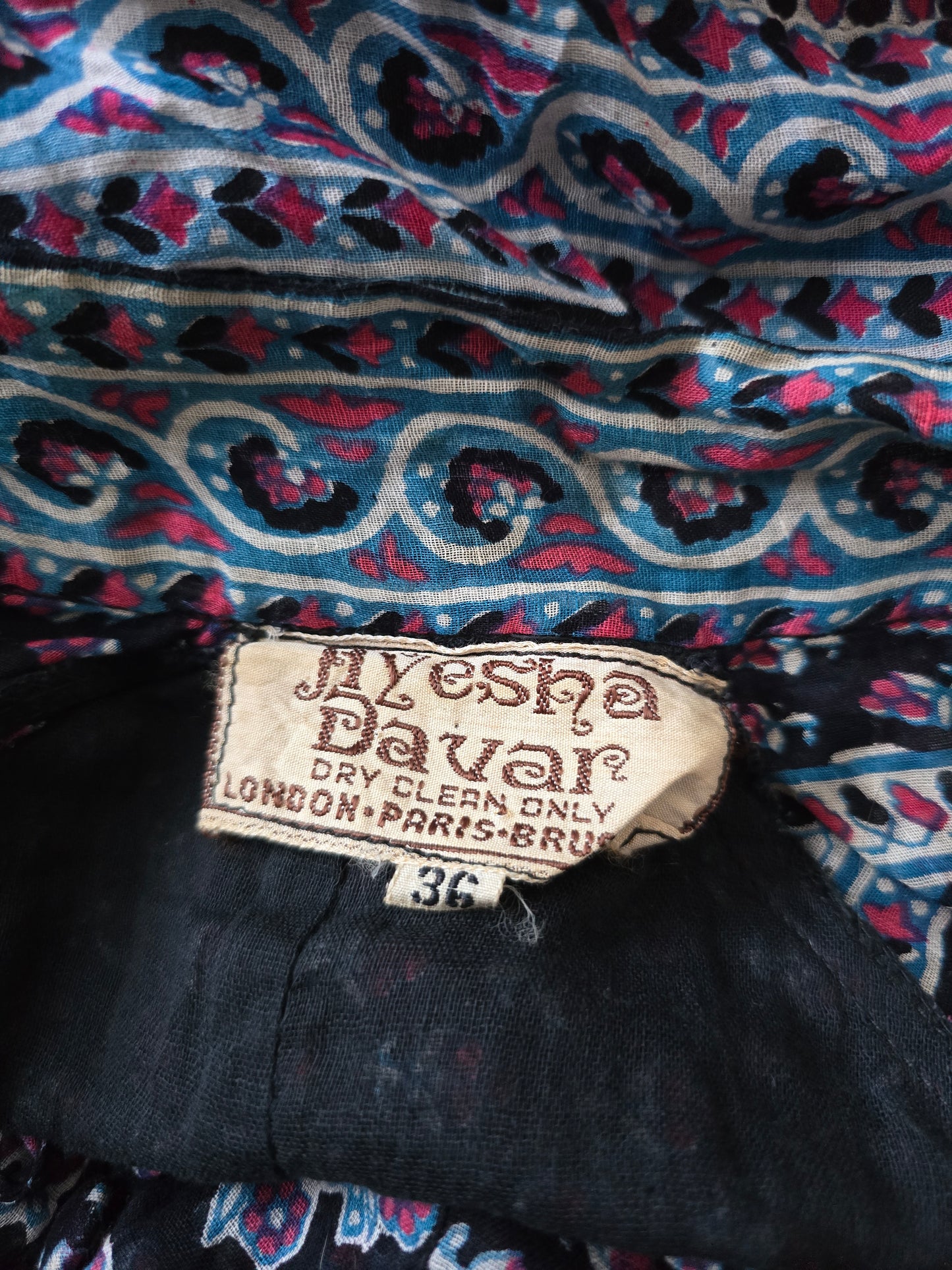 Vintage Ayesha Davar indian 70s dress
