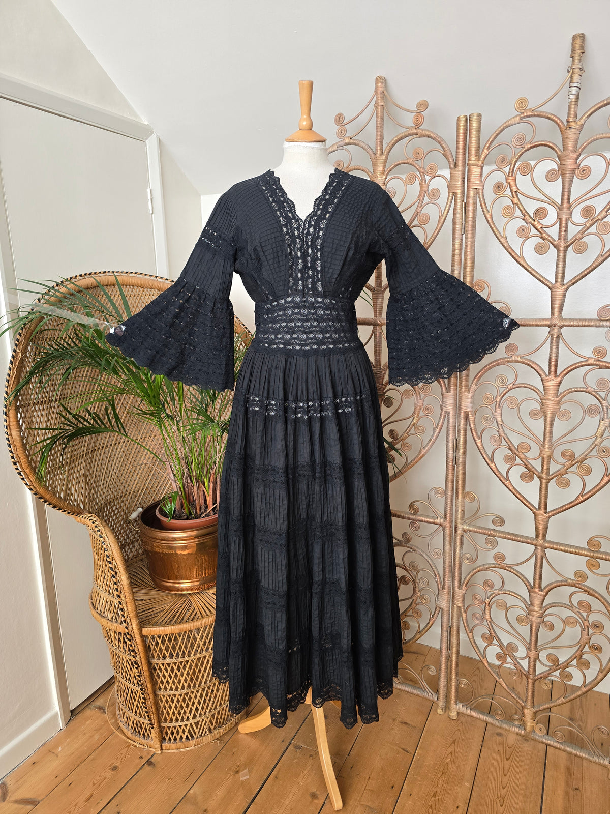 Vintage mexican 70s dress