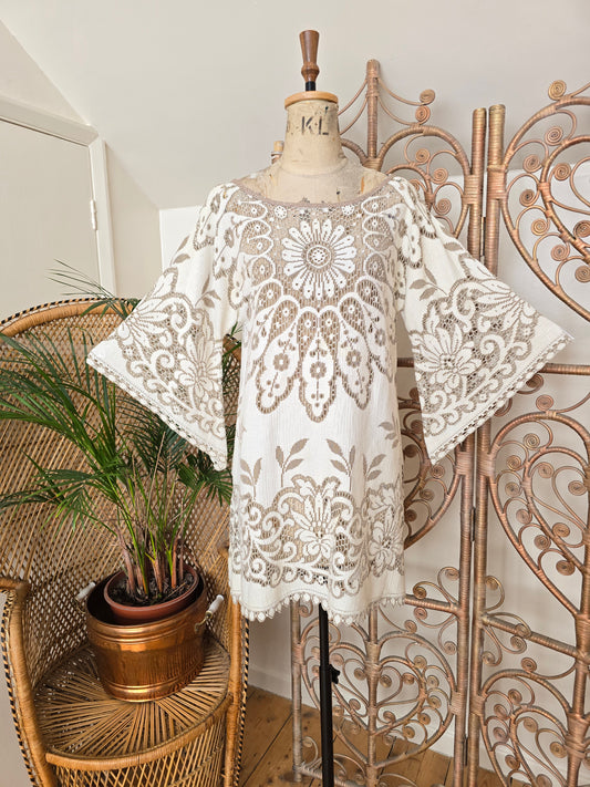 Vintage lace dress