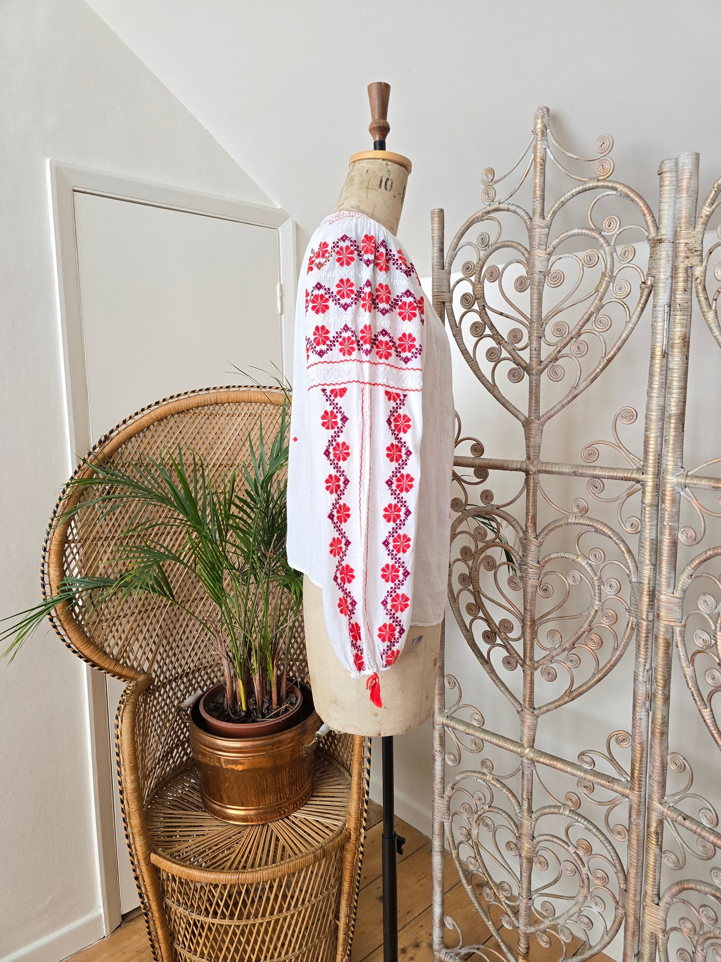 Vintage embroidered cheesecloth blouse