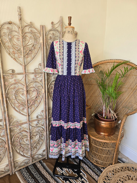 Vintage floral maxi dress