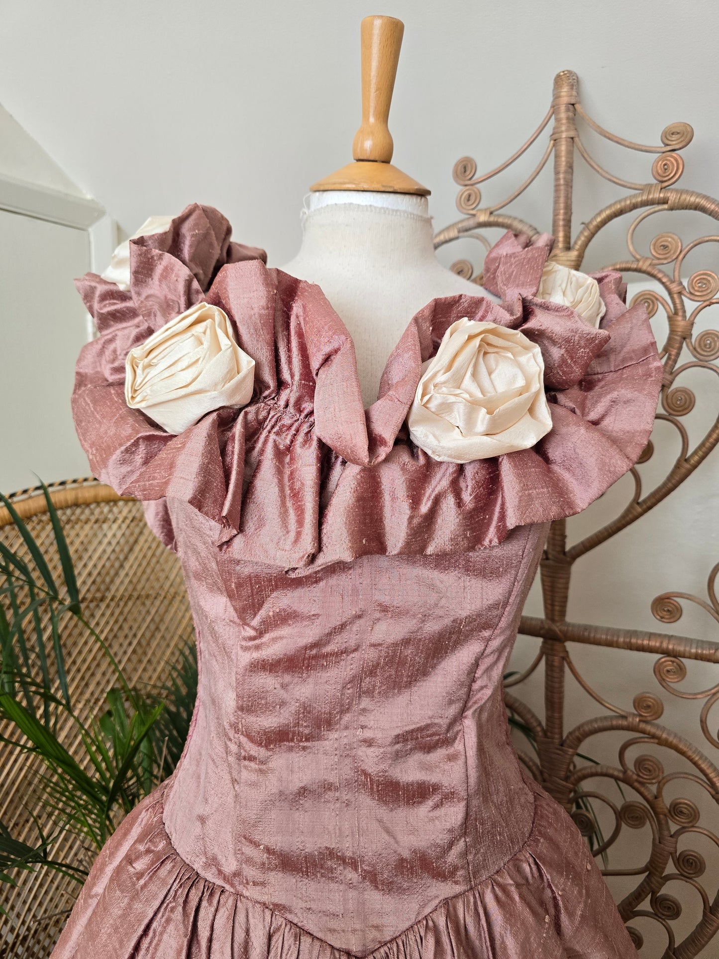 Vintage style Elizabeth Todd rose raw silk dress
