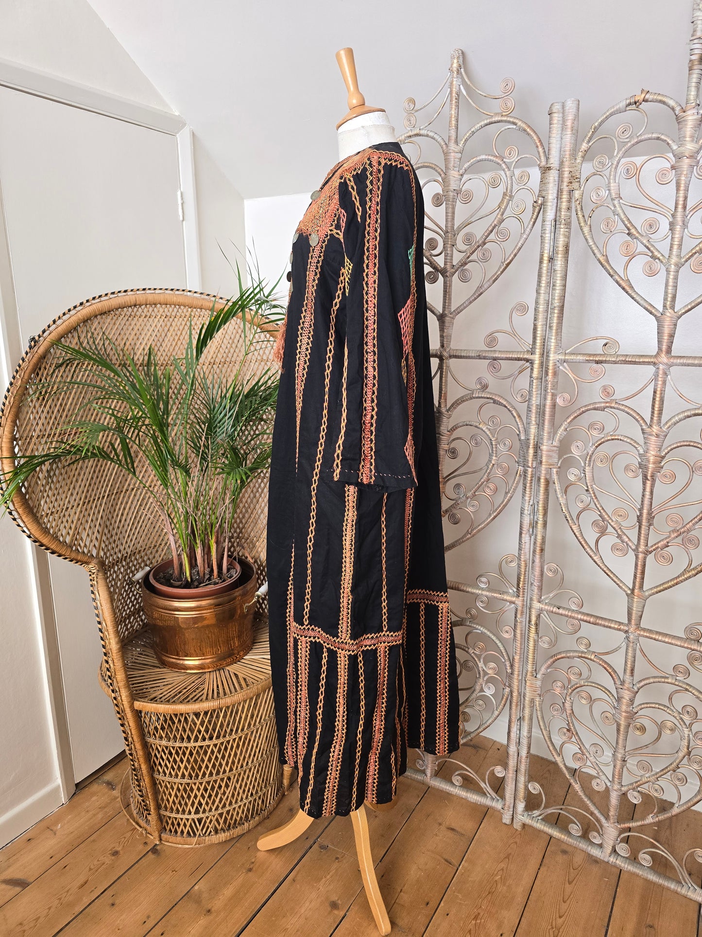 Vintage Bedouin embroidered kaftan dress