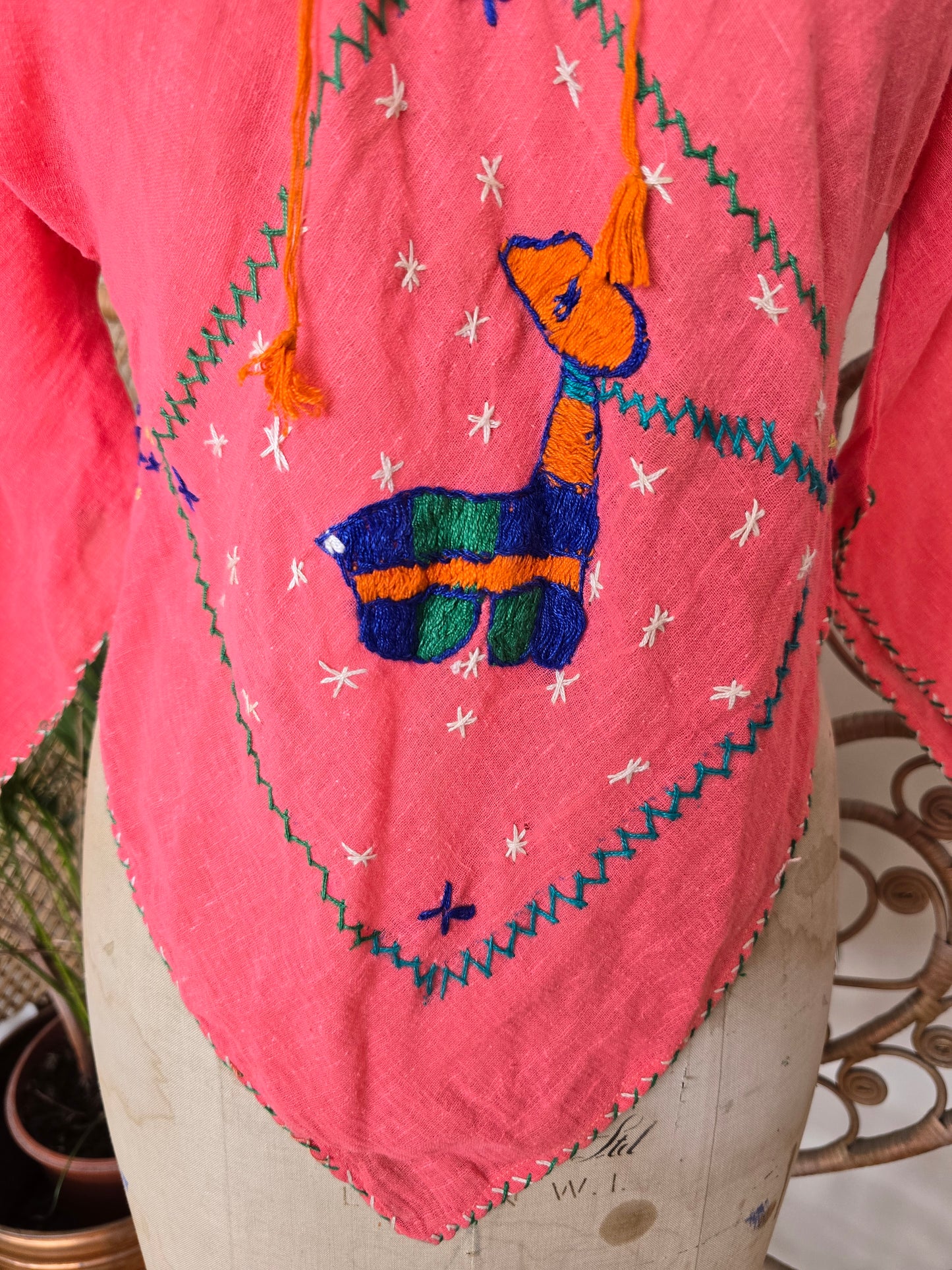 Vintage embroidered cotton blouse