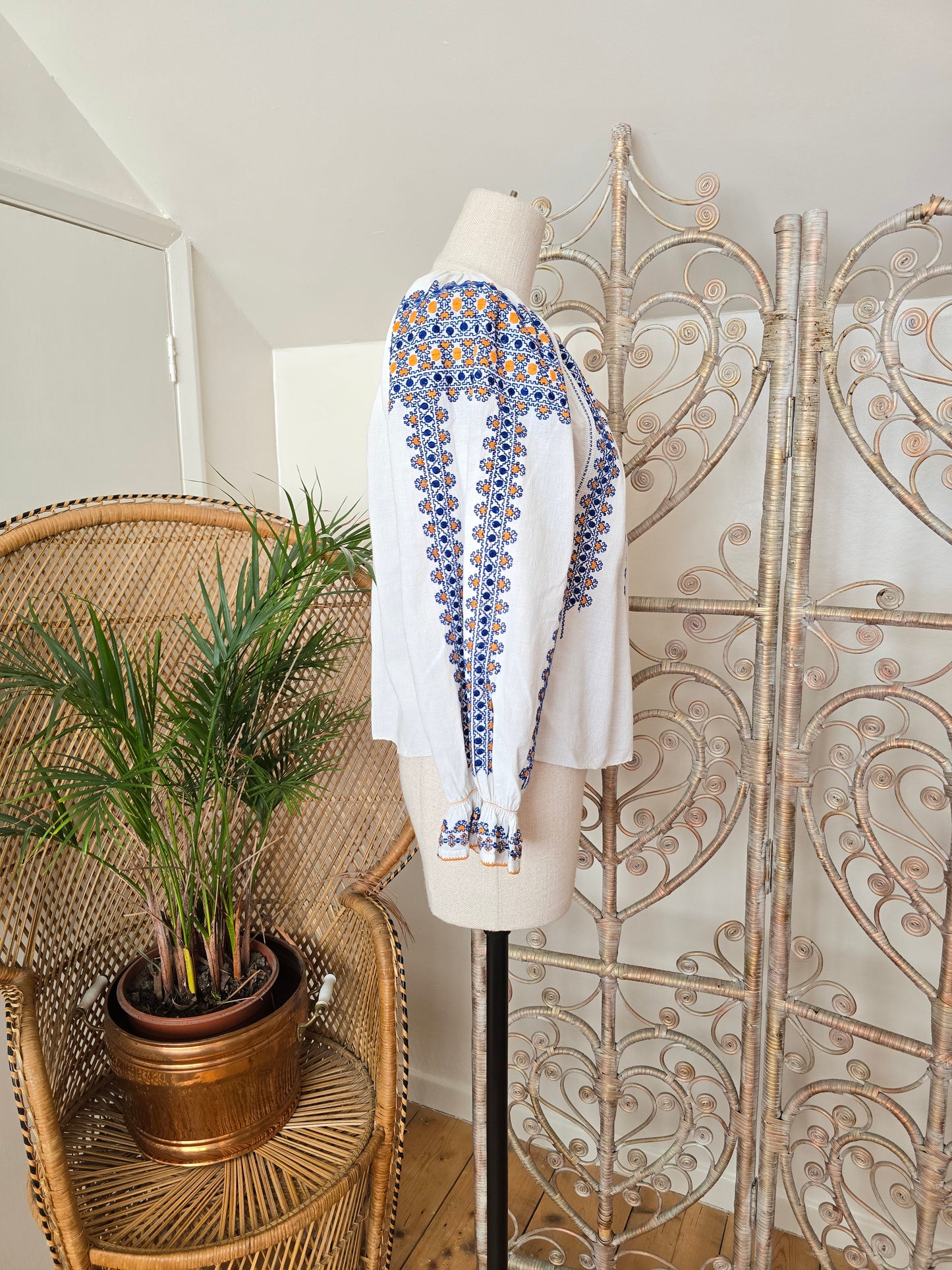 Vintage cotton Romanian blouse