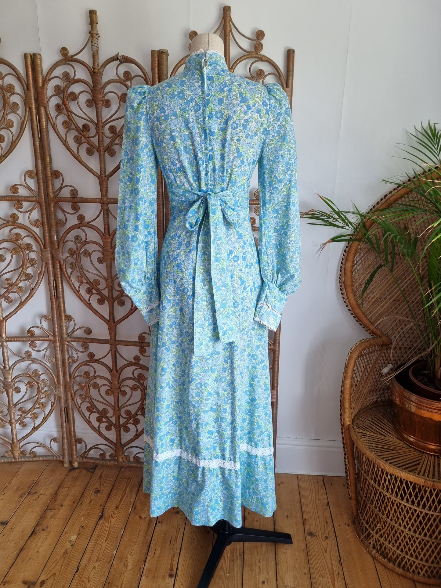 Vintage Earlybird dress