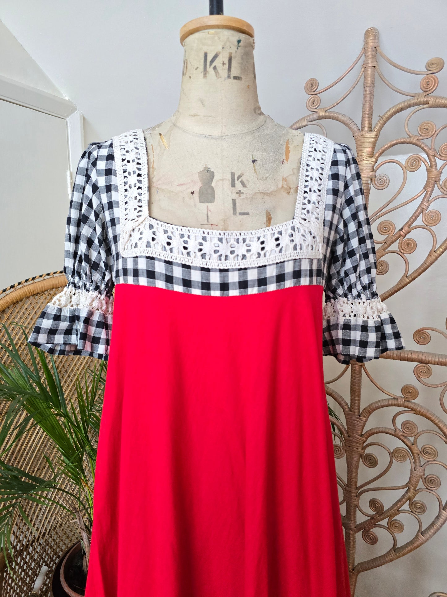 Vintage Travers Tempos maxi dress