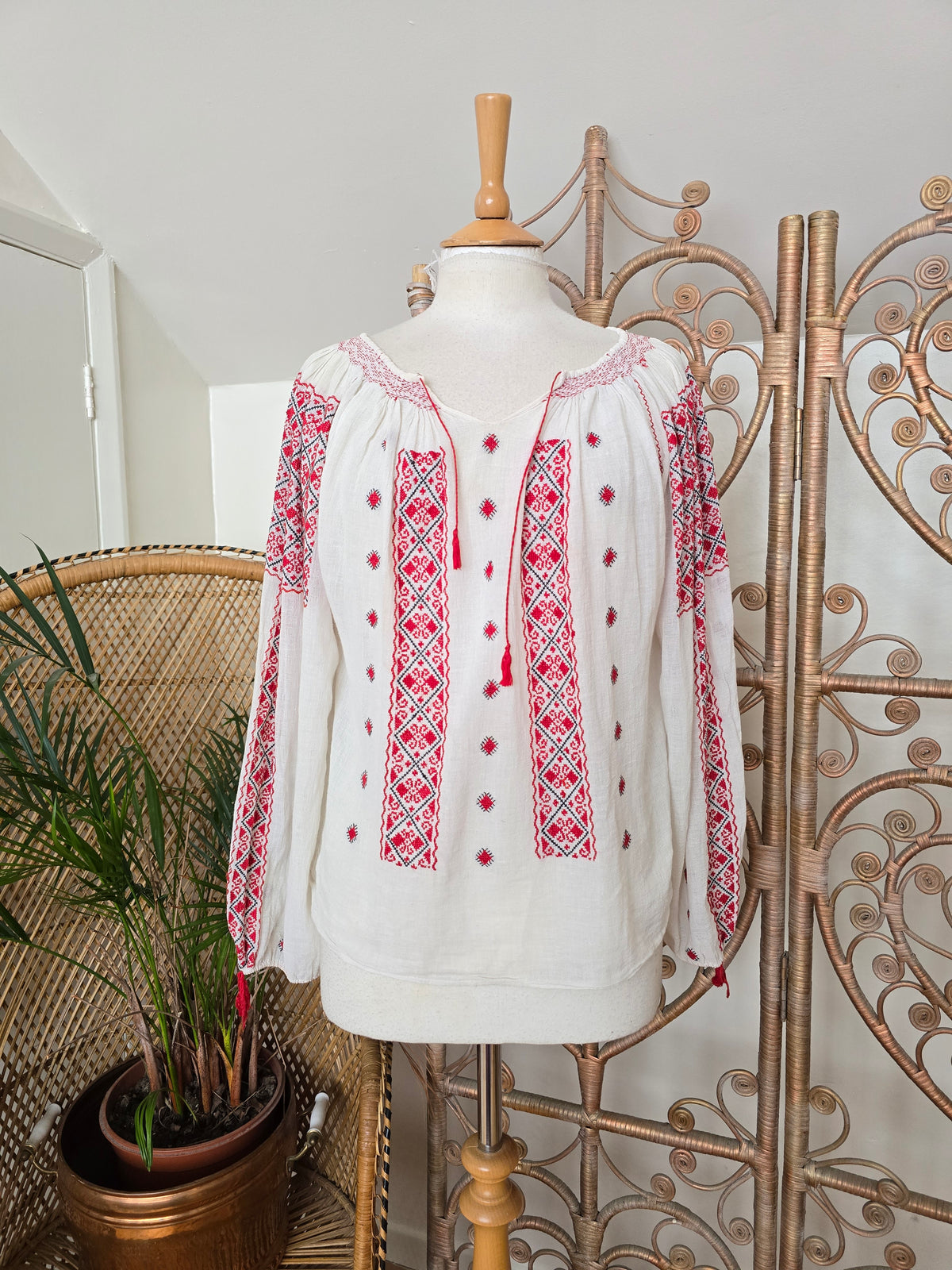 Vintage Romanian cheesecloth blouse