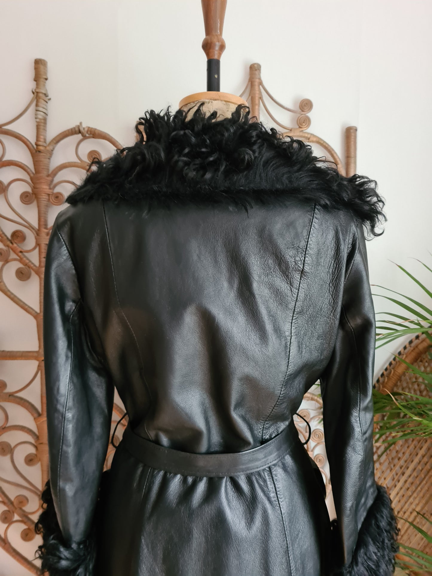 Vintage 70s leather coat