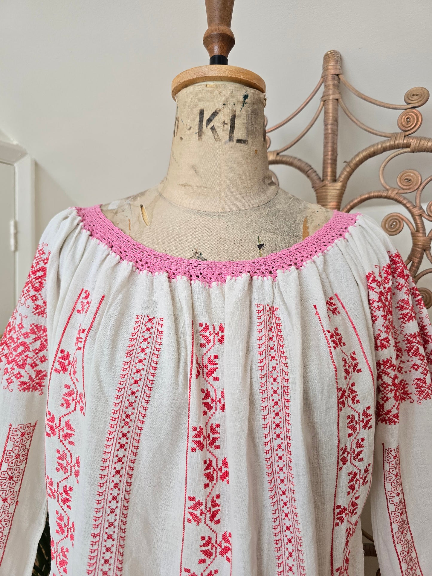 Vintage cotton Romanian blouse