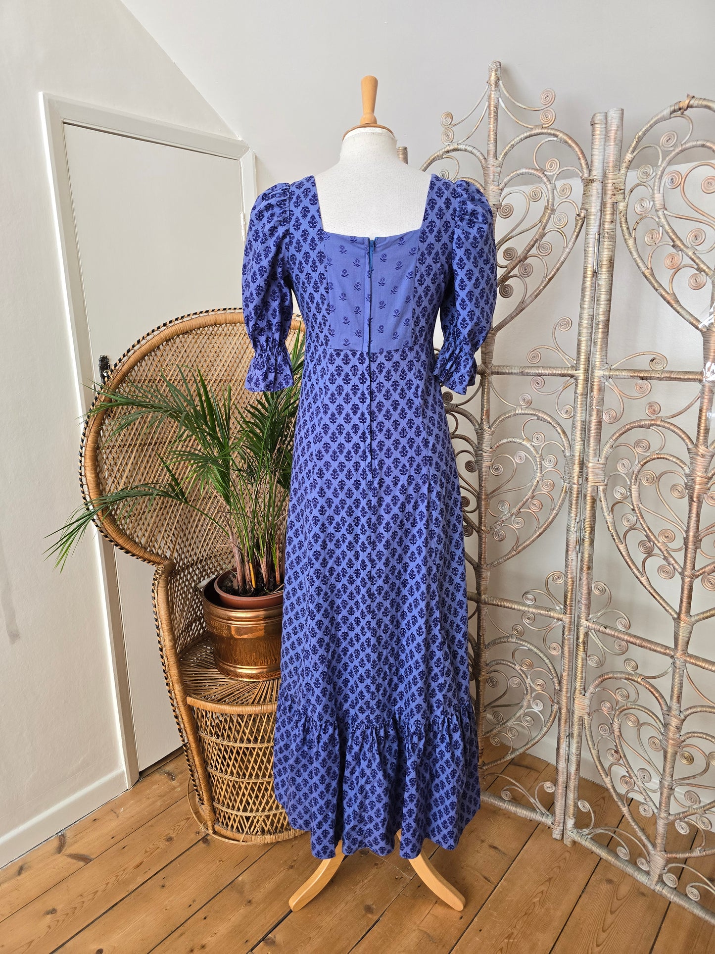 Vintage Earlybird 70s maxi dress