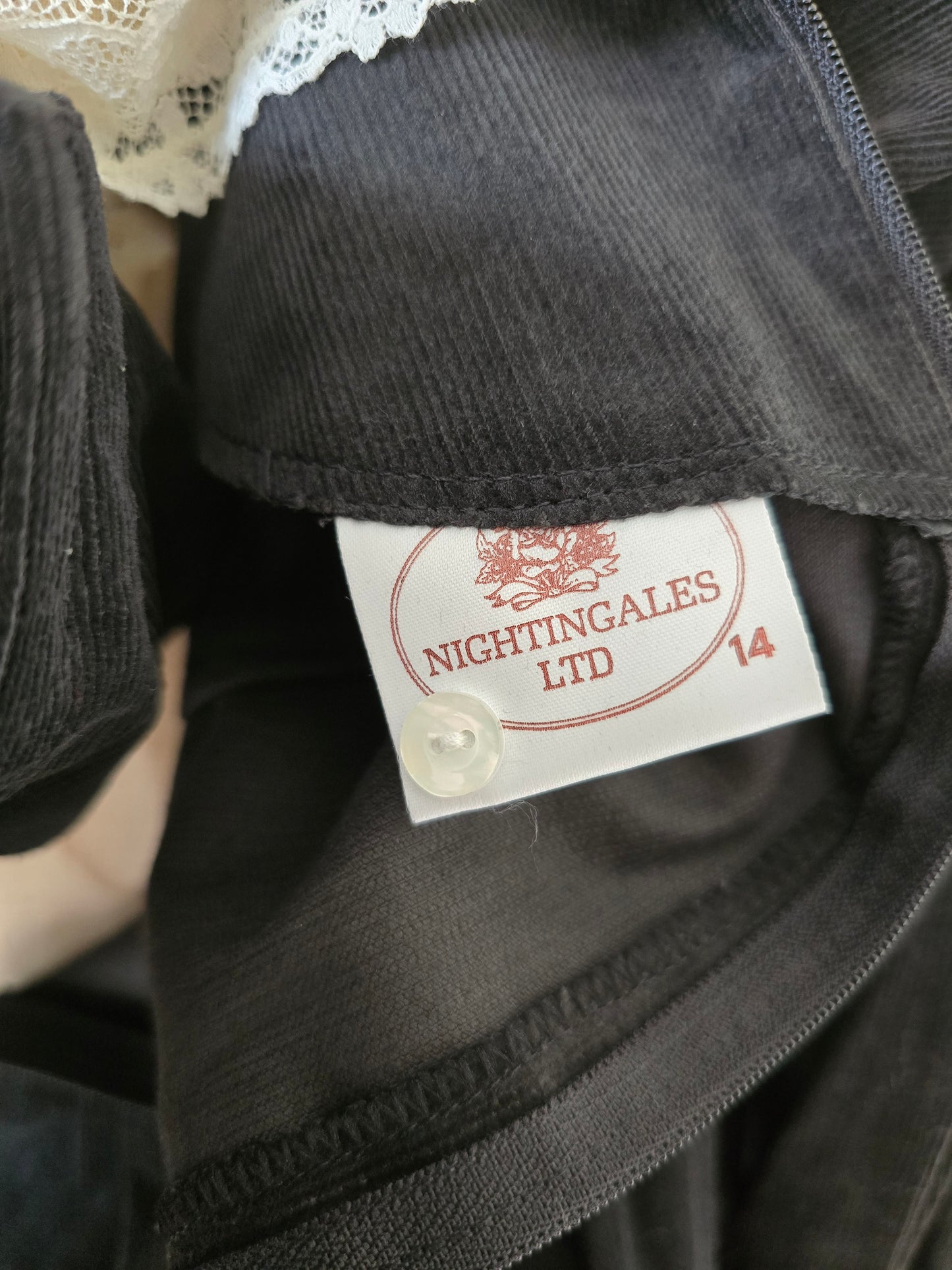 Vintage corduroy lace collar dress