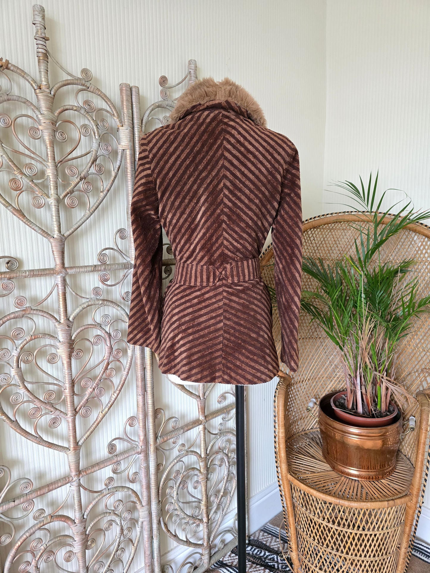 Vintage Chenille 70s coat