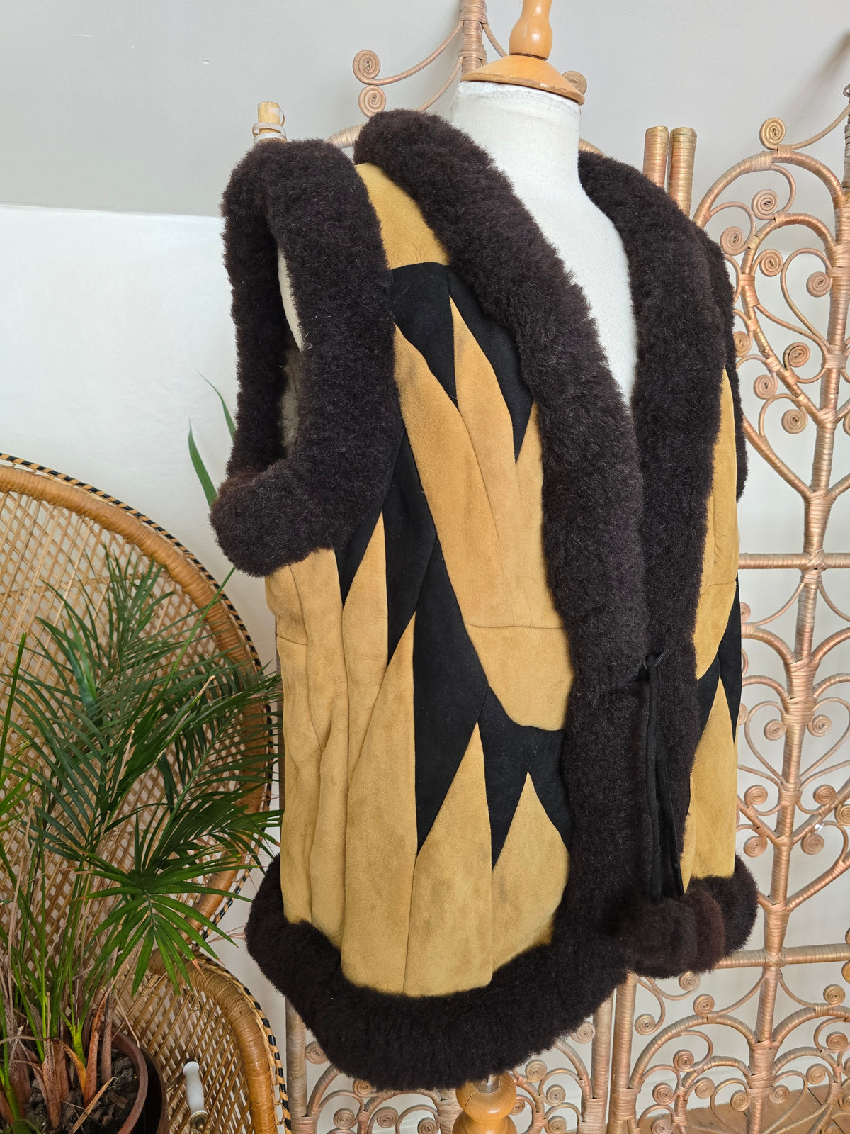 Vintage sheepskin 70s  waistcoat
