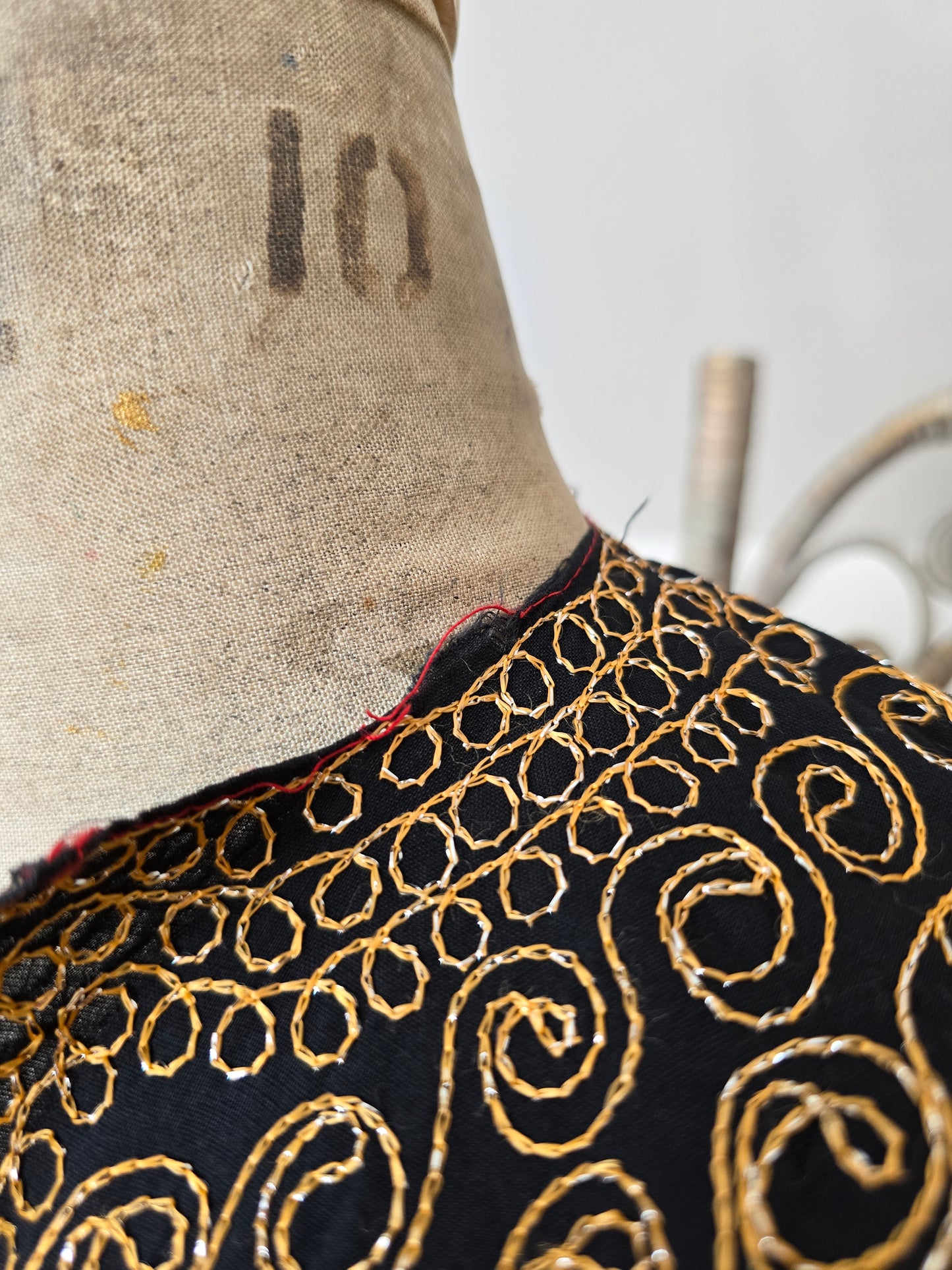 Vintage embroidered kaftan tunic