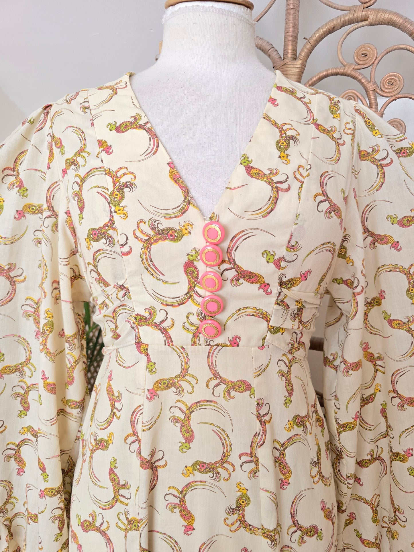 Vintage bird angel sleeves dress