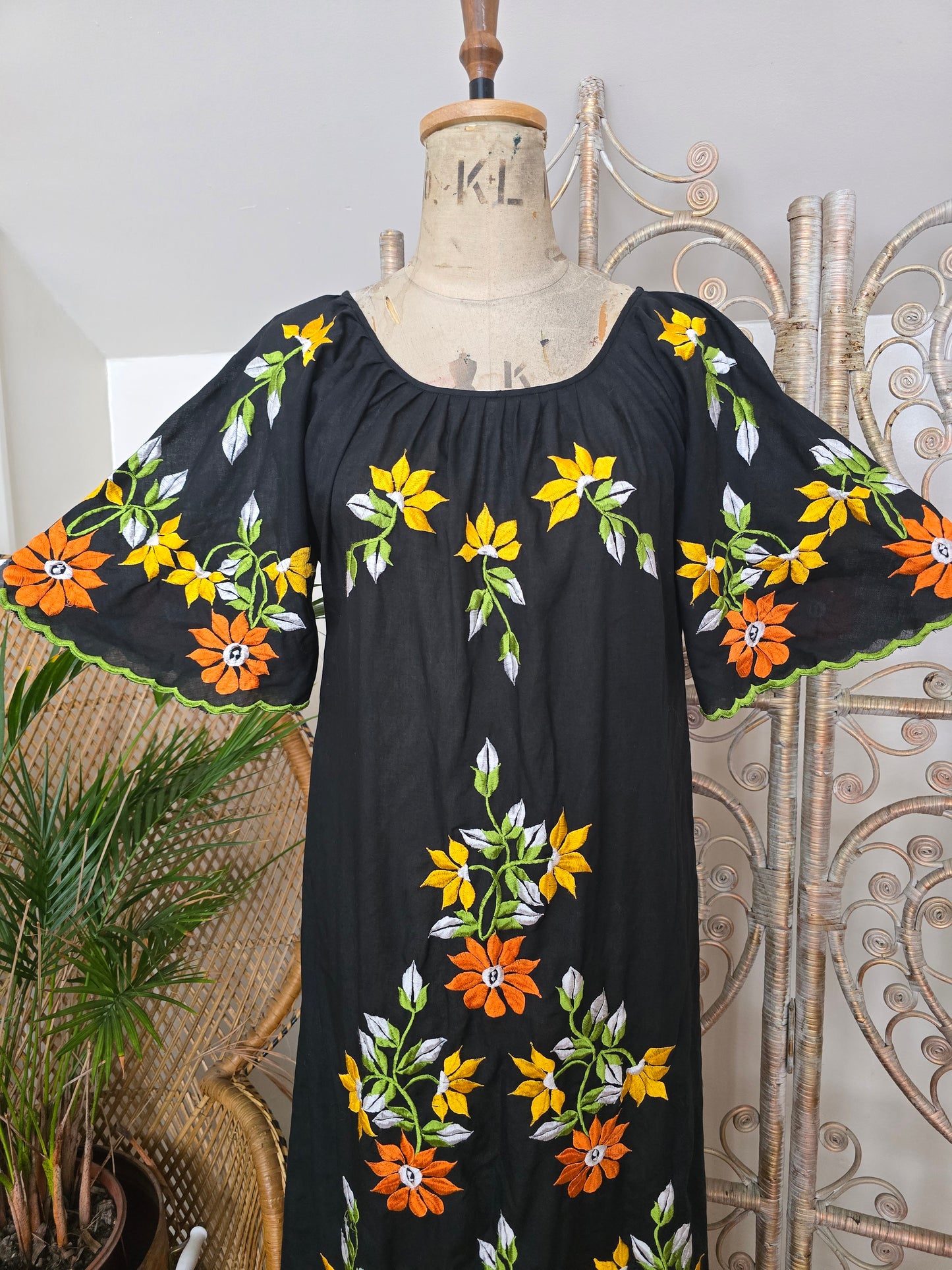 Vintage embroidered kaftan dress