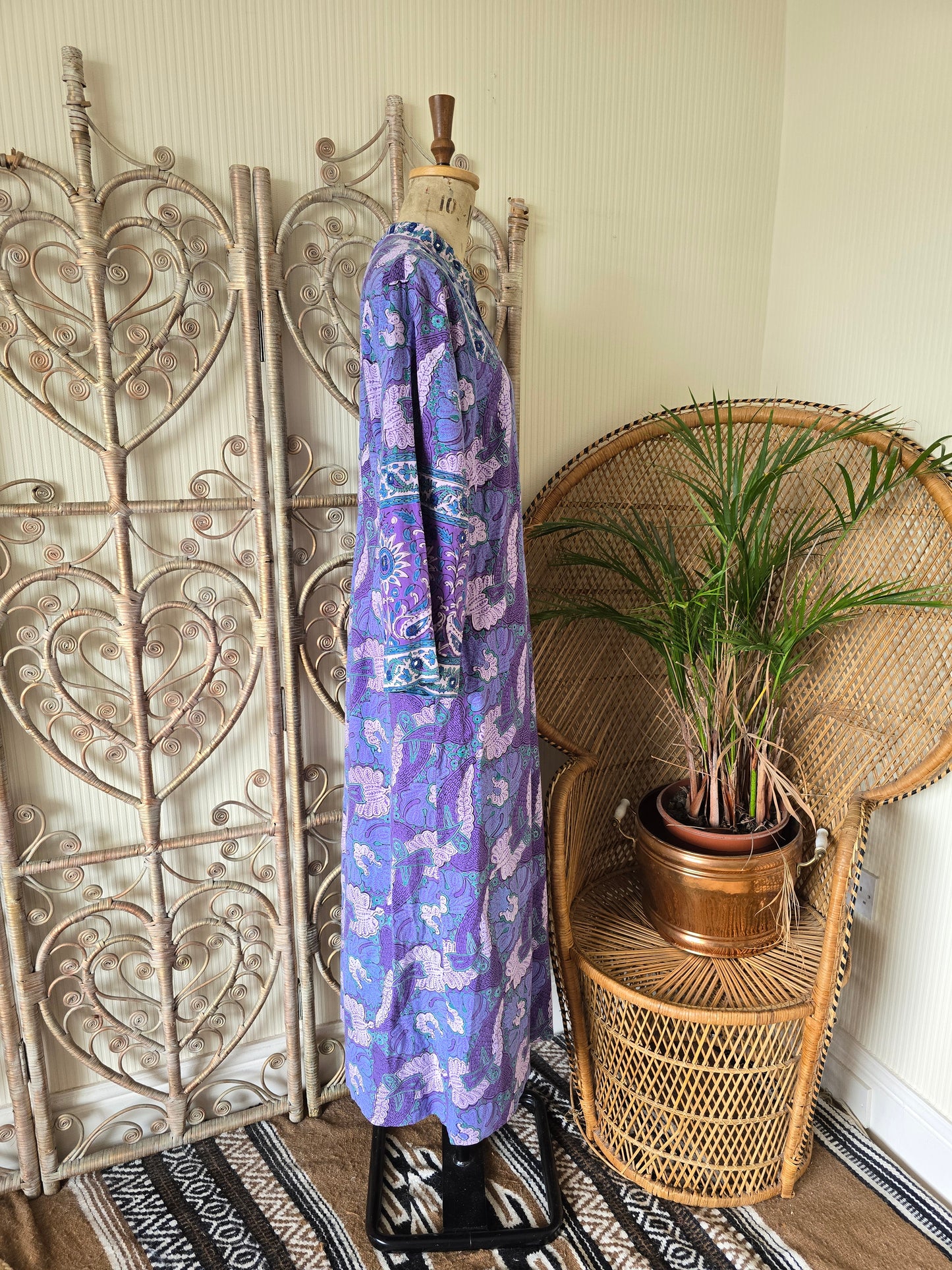Vintage kaftan dress