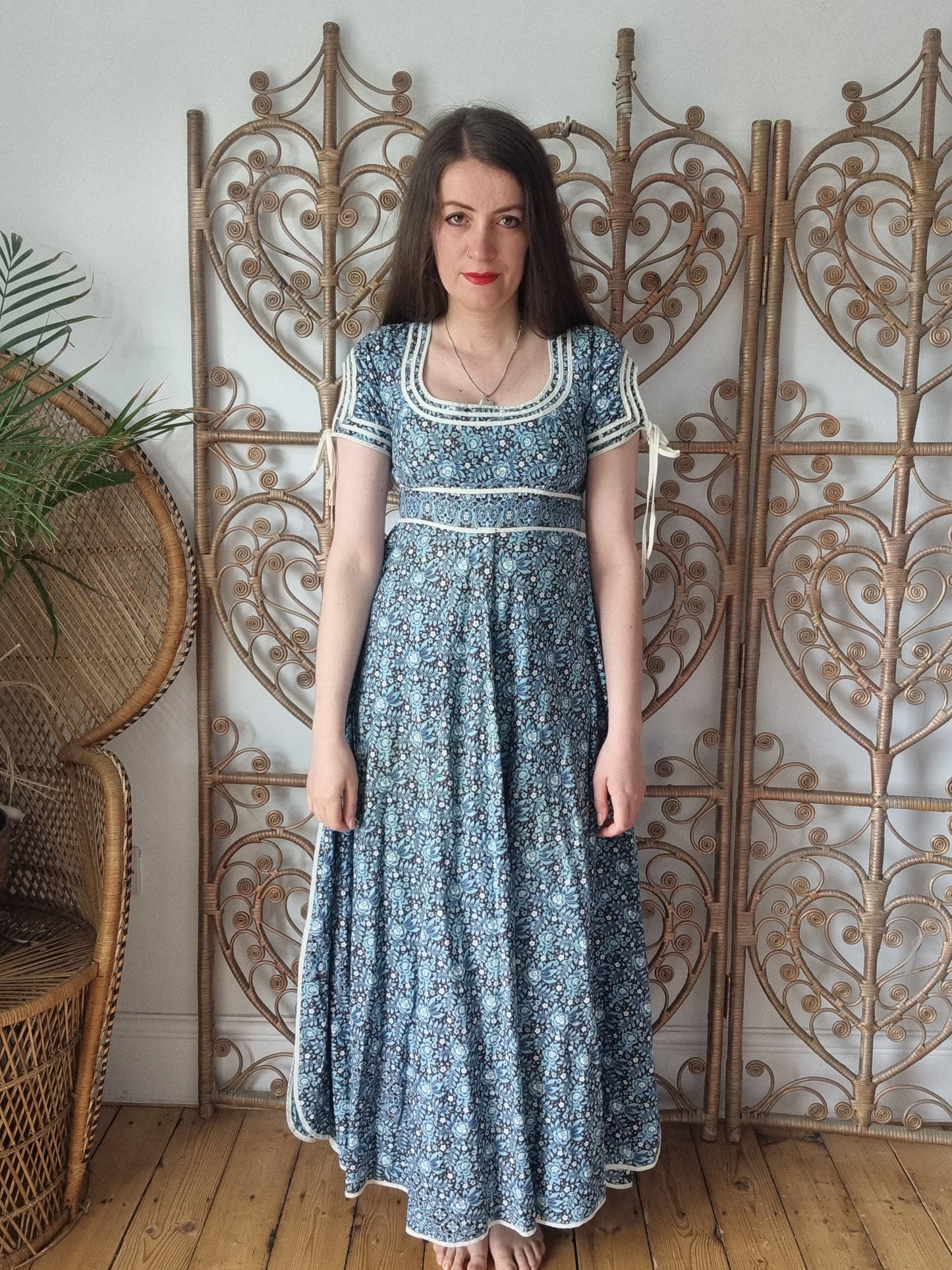 Vintage prairie dress S