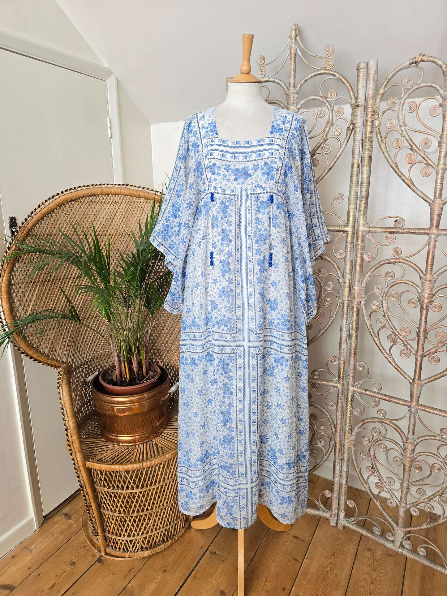 Vintage Kati at Laura Phillips 70s maxi dress