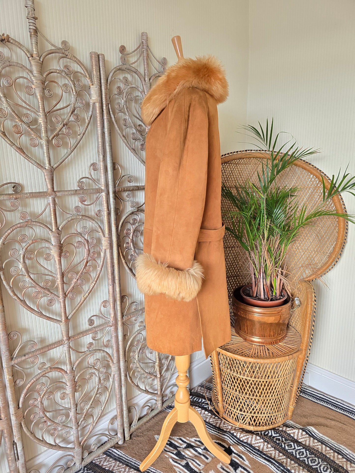 Vintage suede Sheepskin collar cuff coat